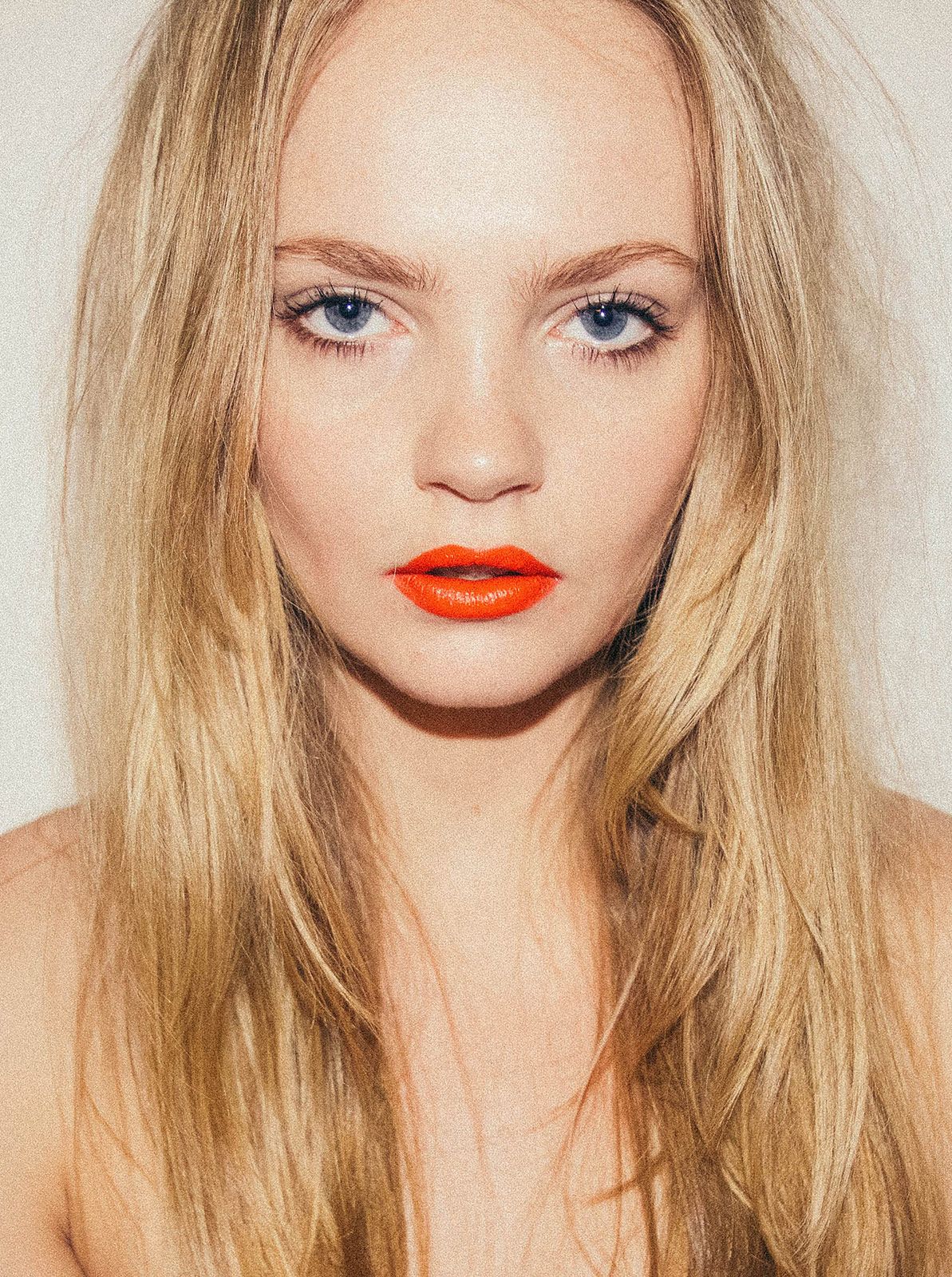 Nicoline Aagesen  Metalmagazine 4.jpg