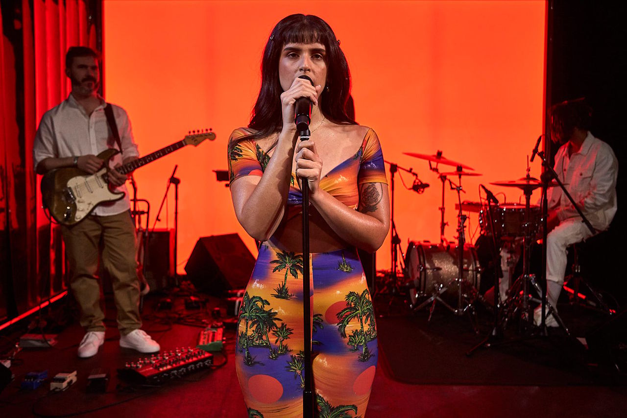 Bershka on Stage Nathy Peluso Metalmagazine 4.jpg