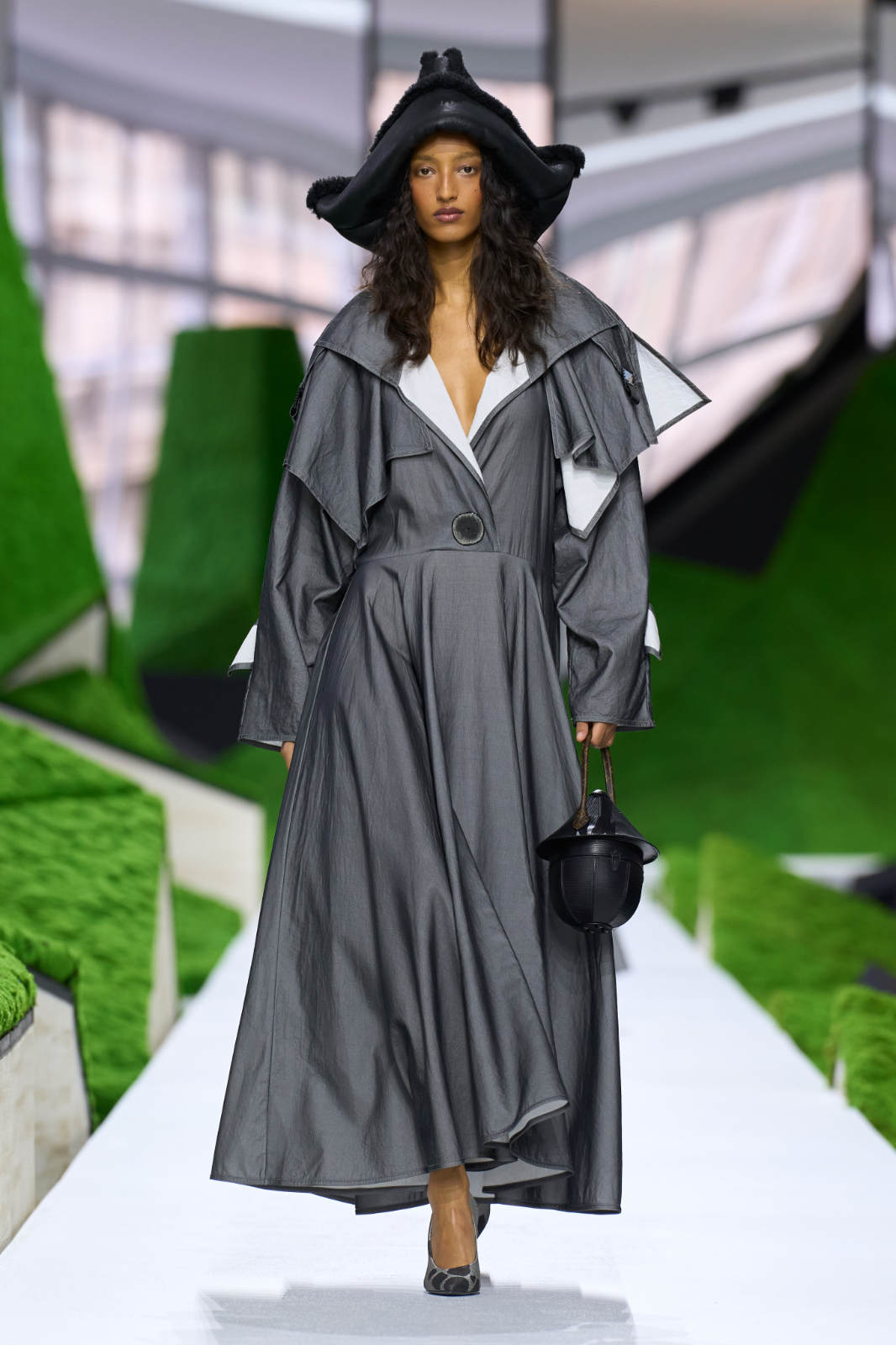 Louis_Vuitton-FW-2026_24.jpg