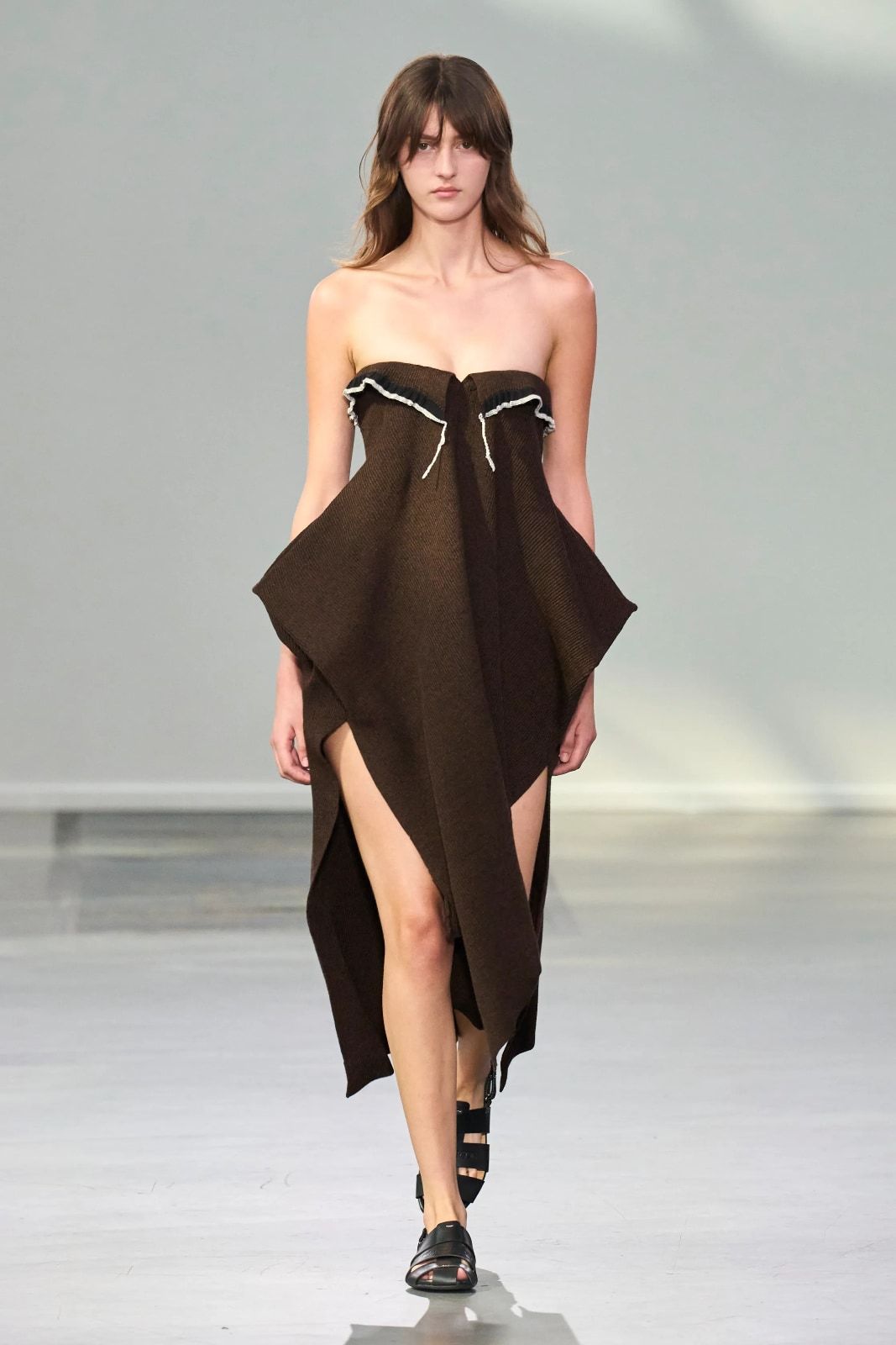 Jw Anderson Spring 2024 9.jpg