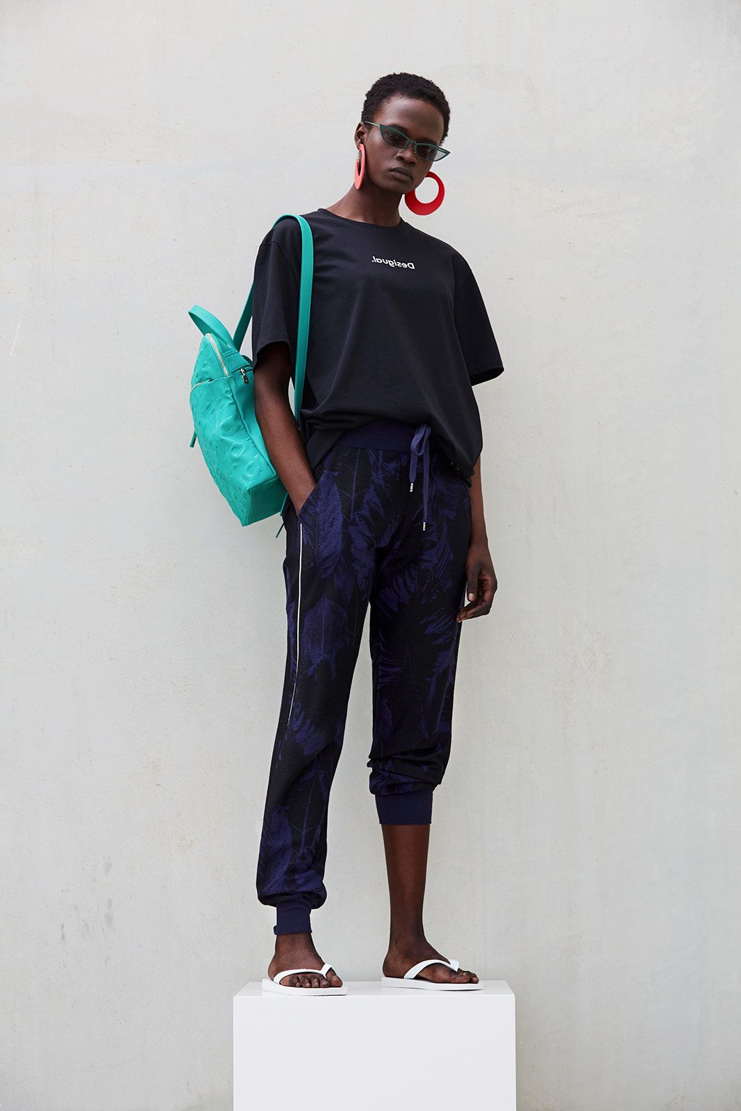 Desigual in Beta Metalmagazine 17.jpg