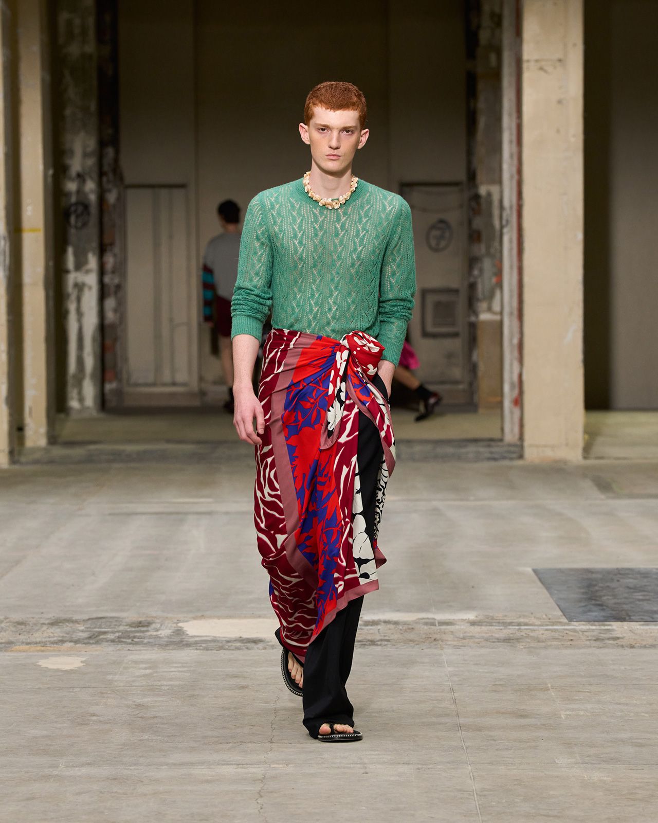 Dries-Van-Noten-S26-22.jpg