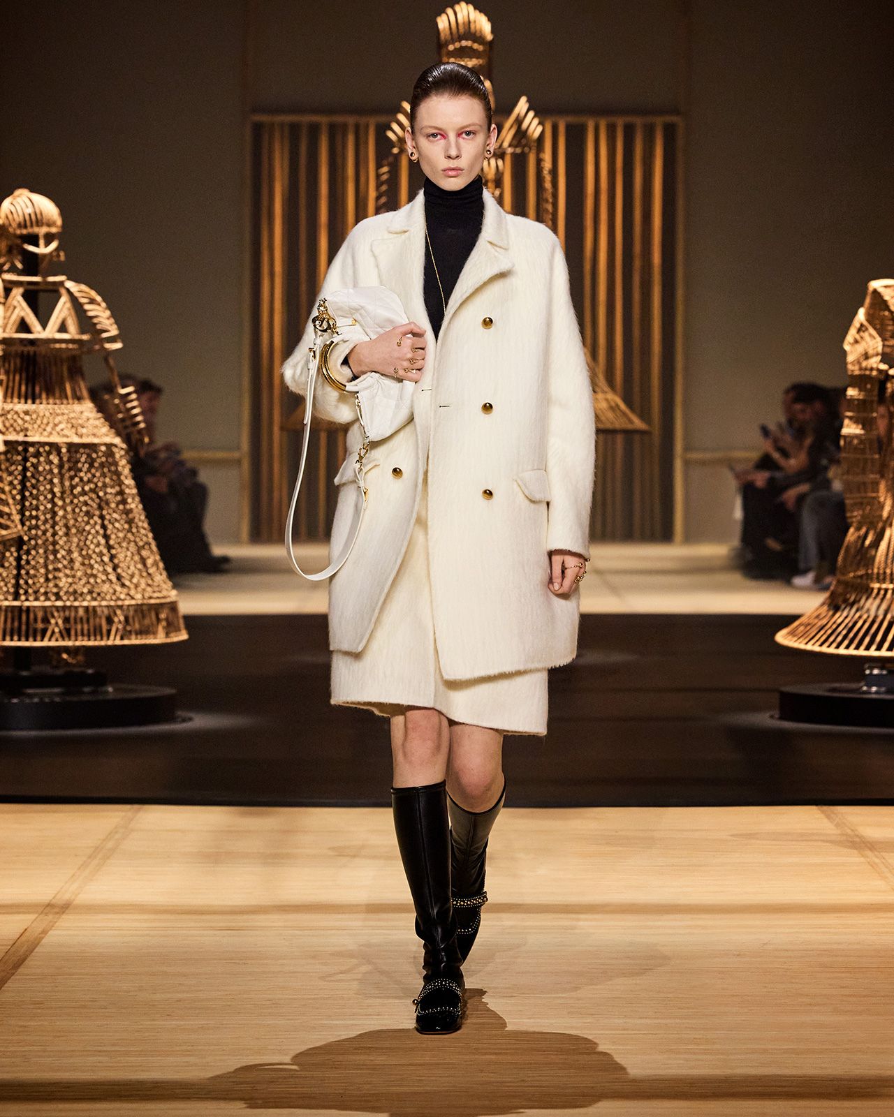 Dior_FW_24_12.jpg
