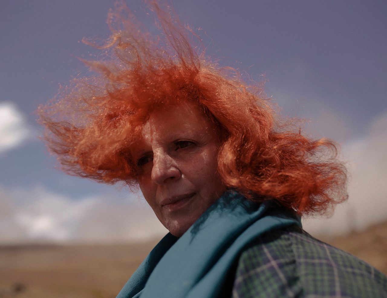 Mayisa-uzaklar-mi-sana-bakiyorsen-mi-uzaklara-from-the-series-The-Dispossessed-2019-C-Cansu-Yıldıran.jpg