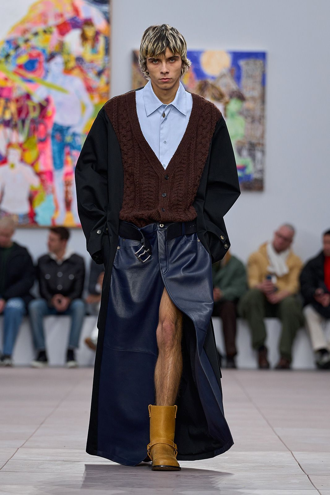 LOEWE_FW24_MW_SHOW_48.jpg