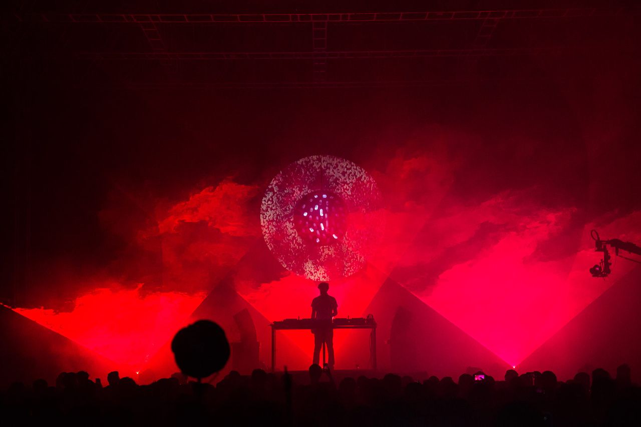 Four Tet Nano Mutek 2016.jpg