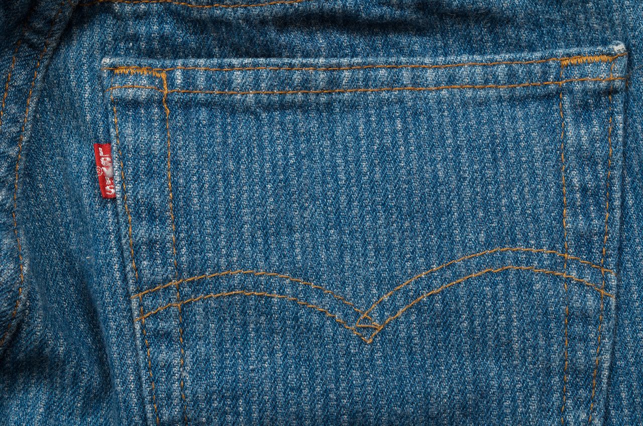 1980s Back Pocket With Red Tab.jpg