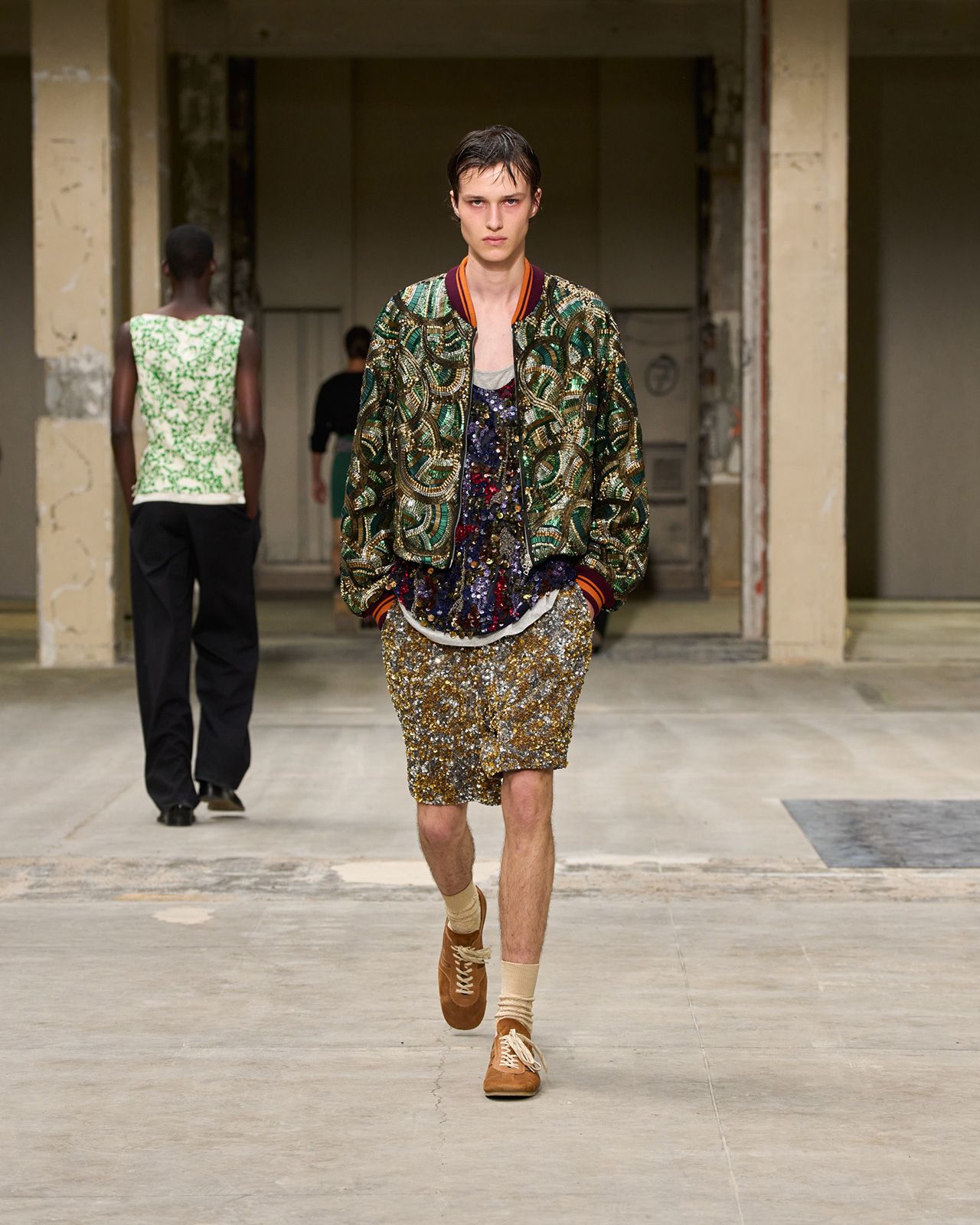 Dries-Van-Noten-S26-29.jpg