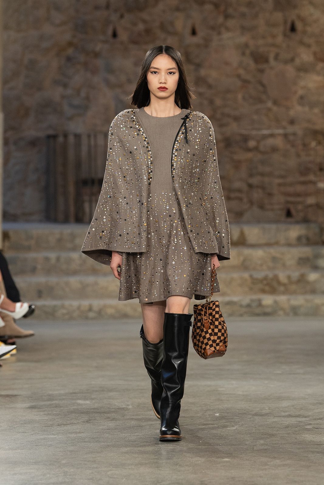 Louis-Vuitton_CR25_31.jpg