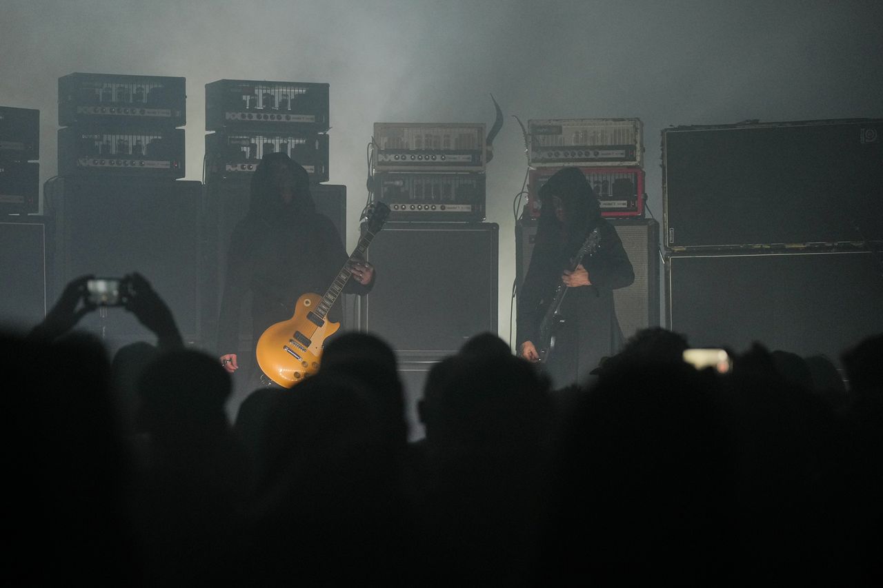 AVZ-SUNN-O-00185.jpg
