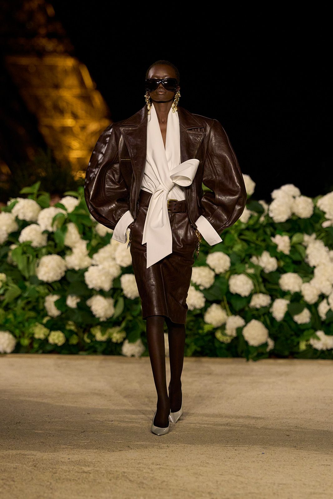 SAINT-LAURENT_FASHION_SHOW_WOMAN_SUMMER26_RUNWAY_8.jpg