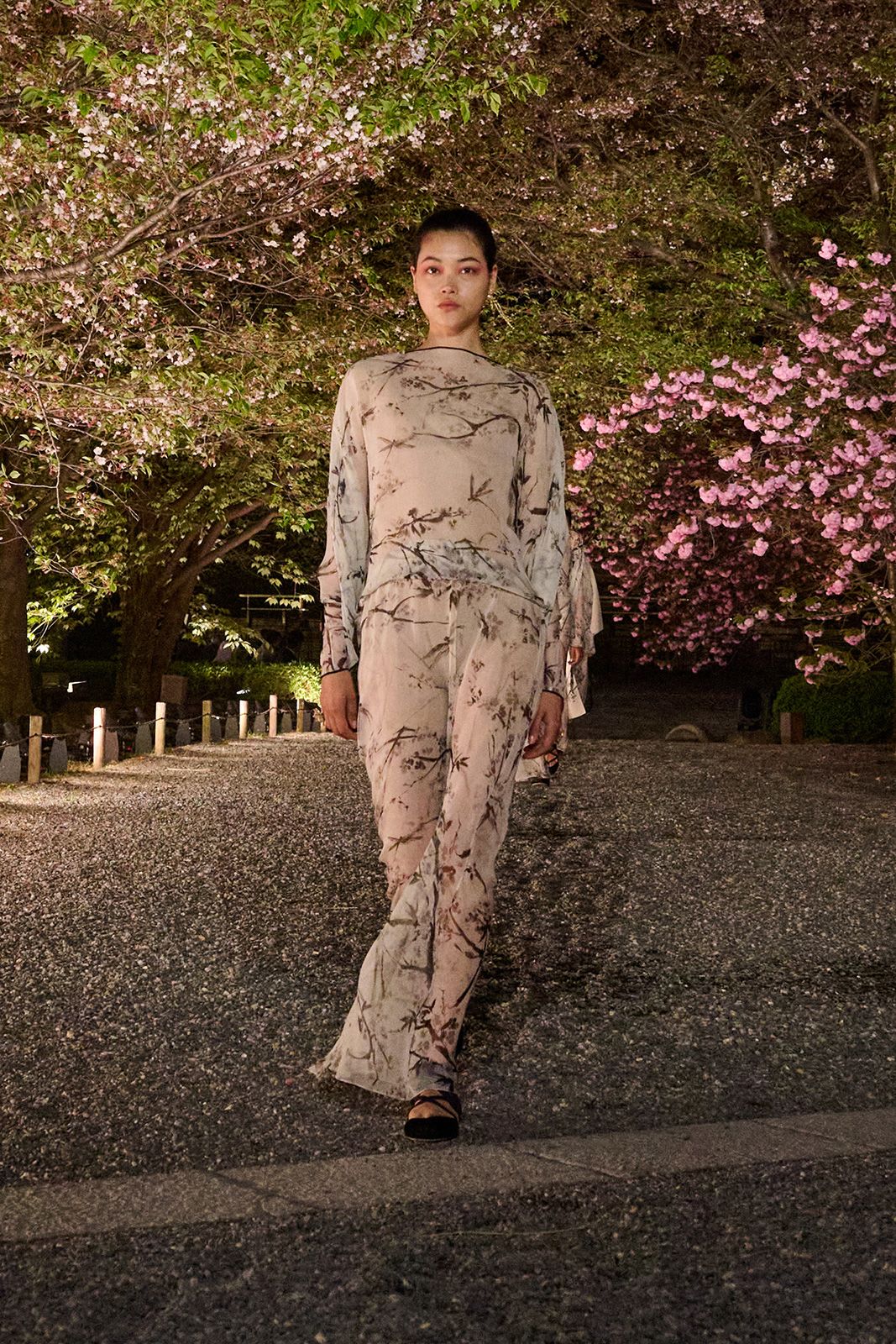 DIOR_W_RTW_FALL25_KYOTO_LOOK_26.jpg