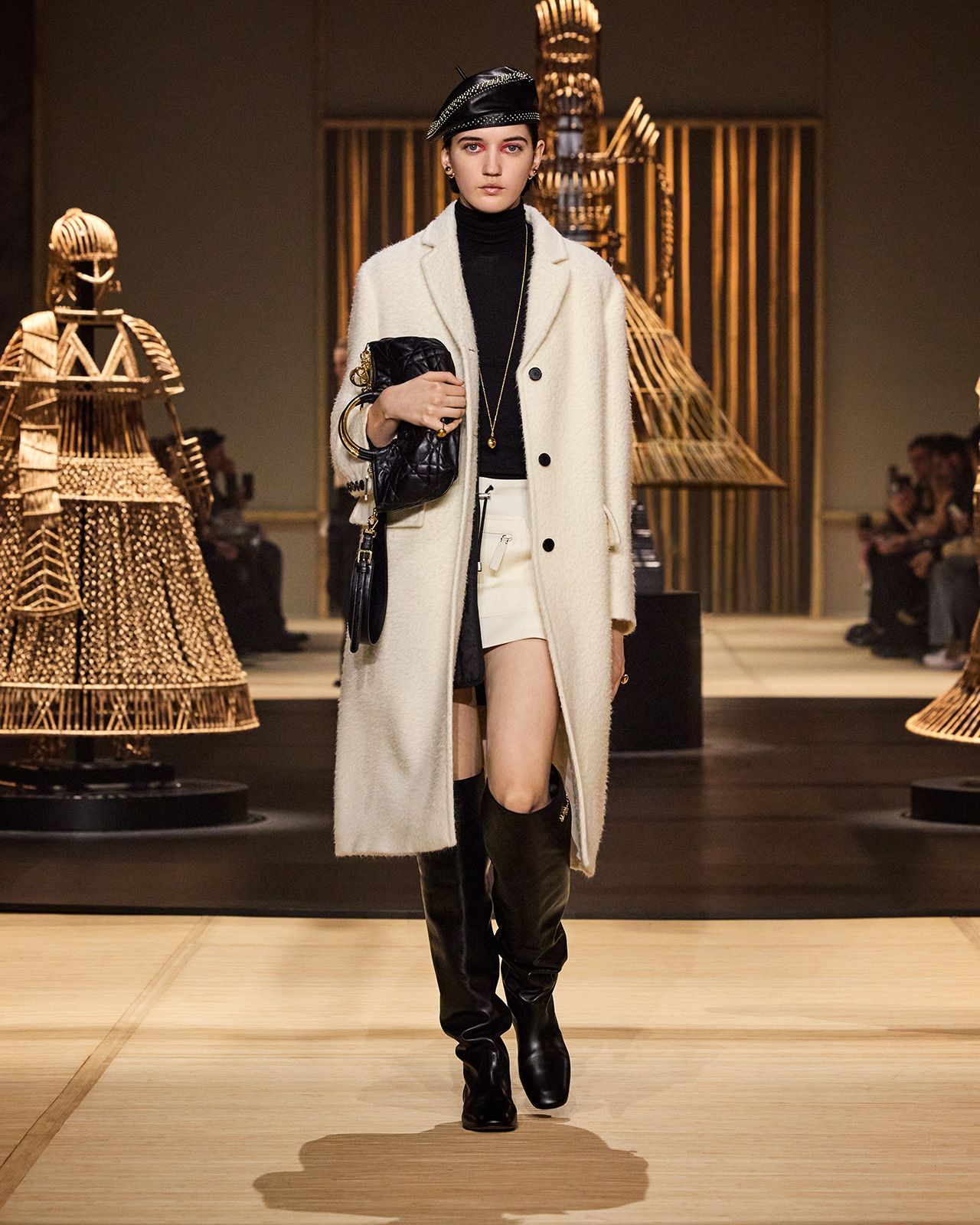 Dior_FW_24_22.jpg