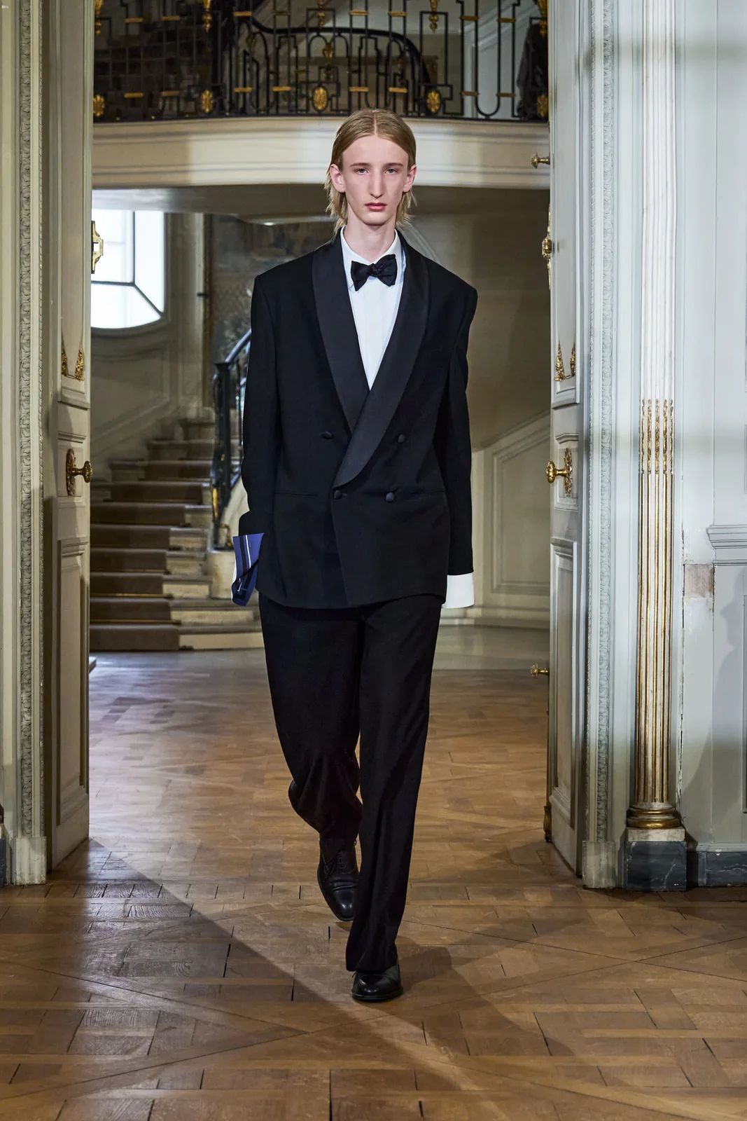 metal-dior-s-s-2027-menswear-25.webp