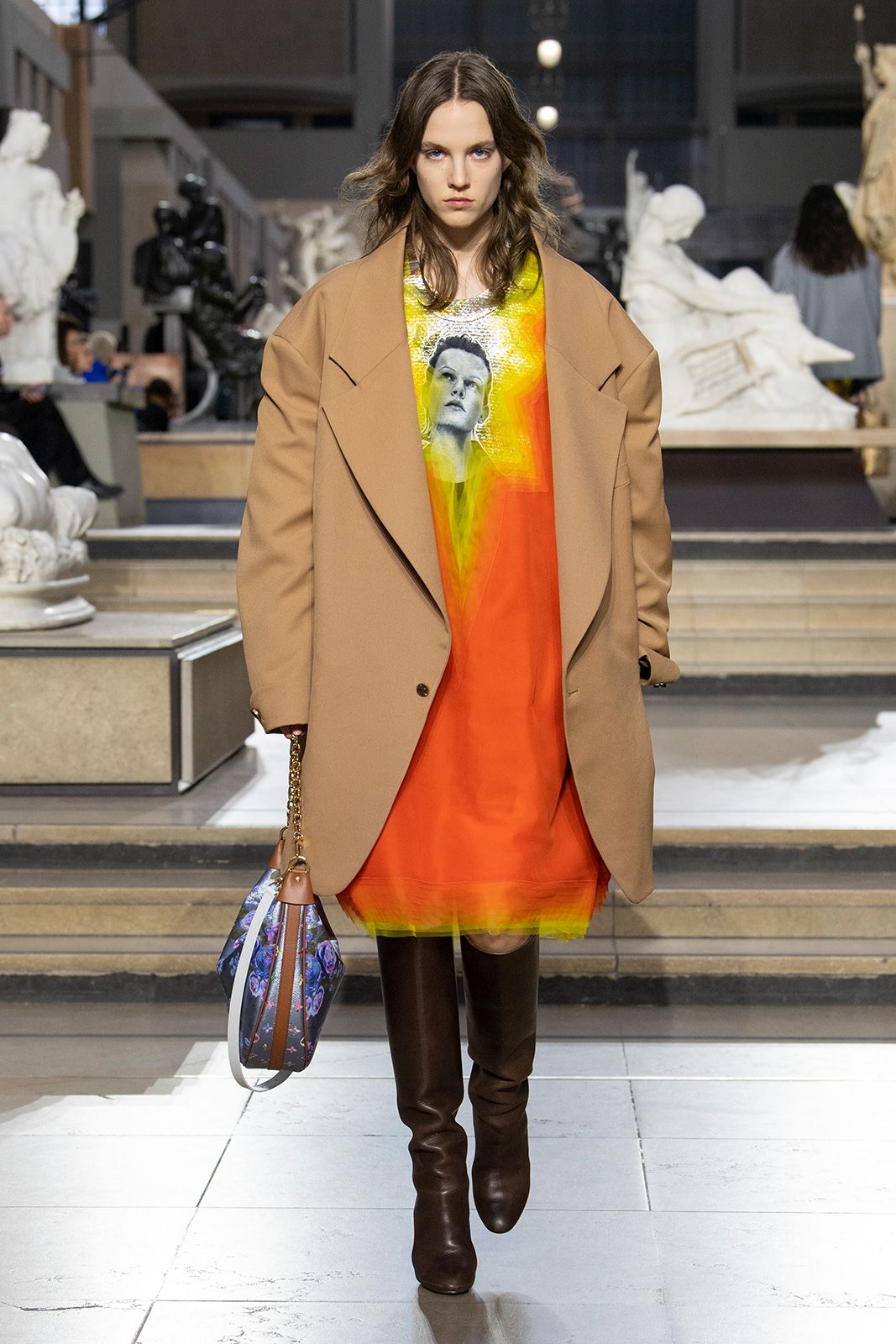 Louis Vuitton F W22 Look 33.jpg