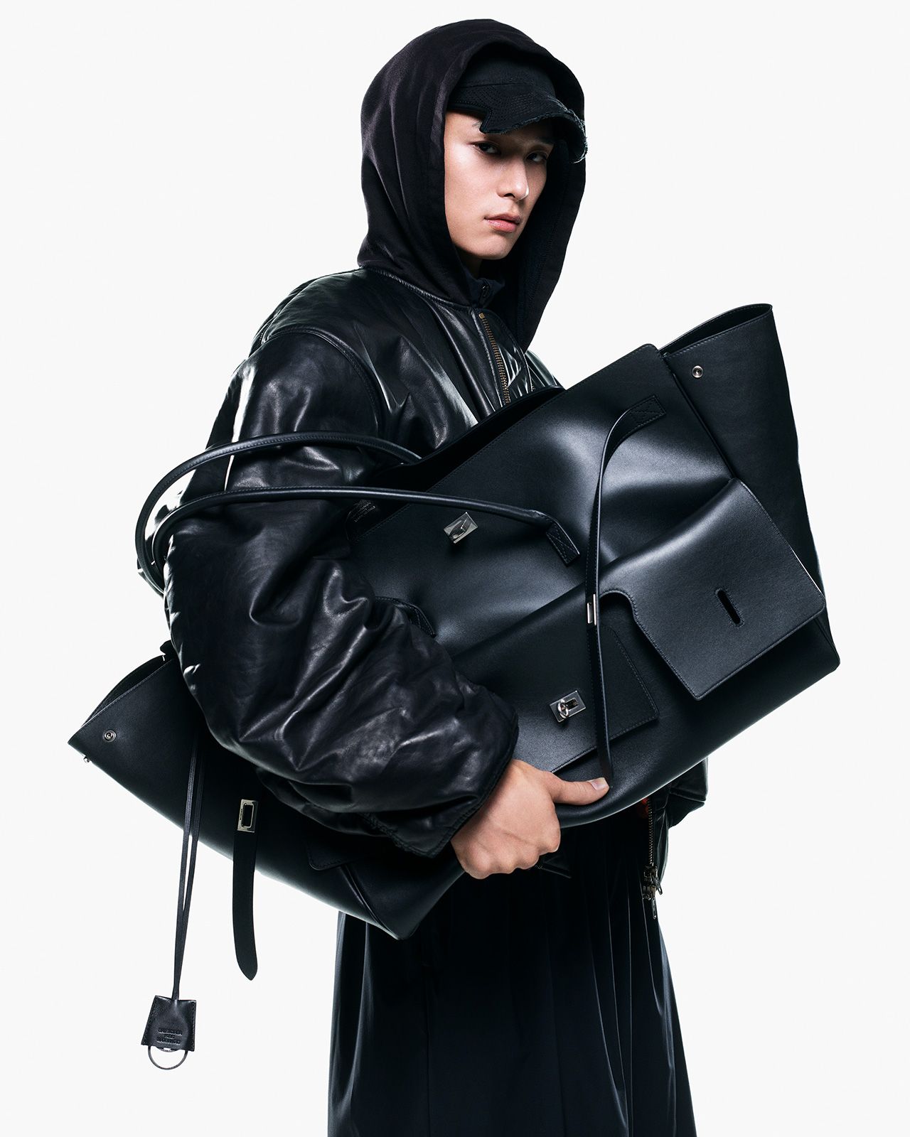 BALENCIAGA-BEL-AIR-CAMPAIGN-JUYEON-IMAGE.jpg