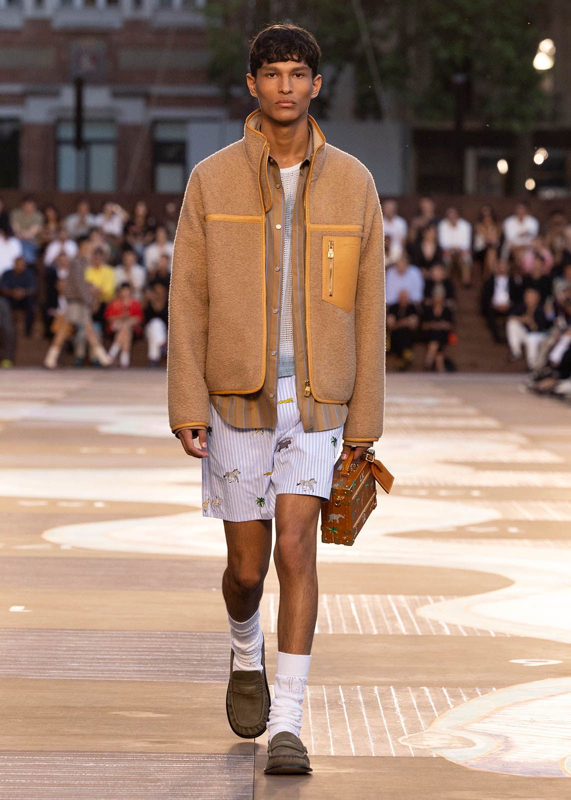 LOUIS-VUITTON-MEN-SPRING-SUMMER-2026-SHOW-LOOK_26.jpg