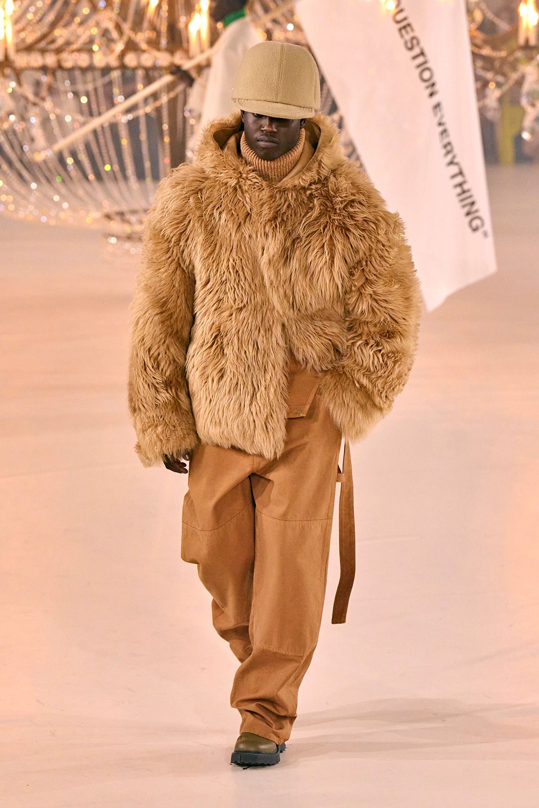 Off White Fall 2022 Ready to Wear Paris 27.jpg