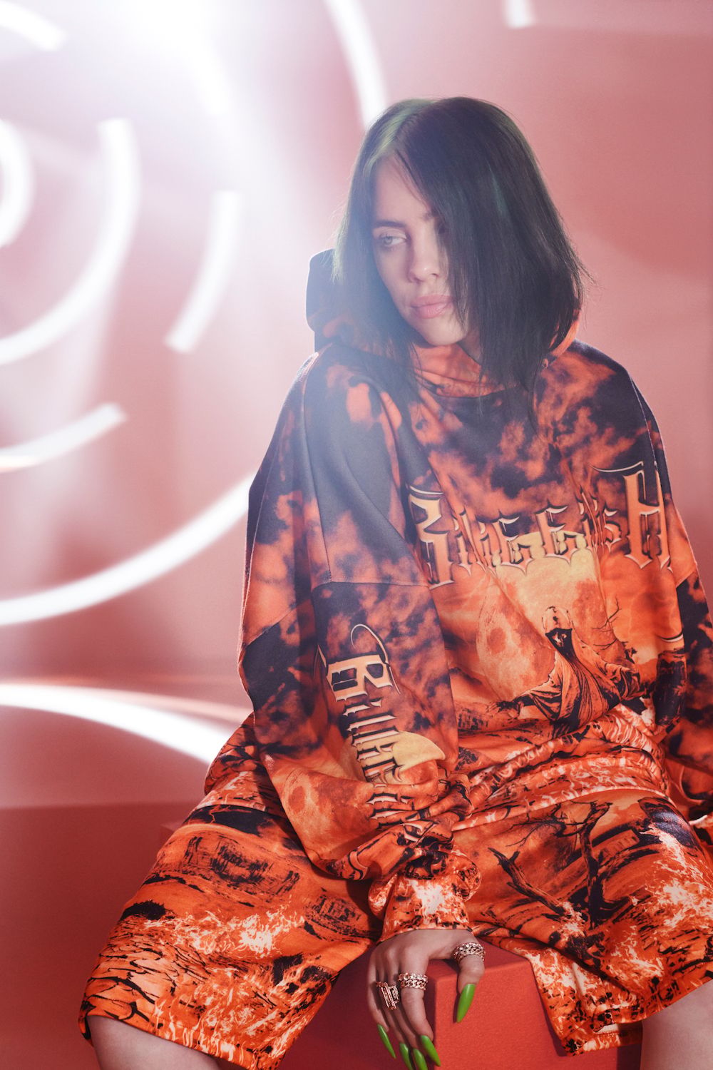 Billie Eilish Bershka Metalmagazine10.jpg