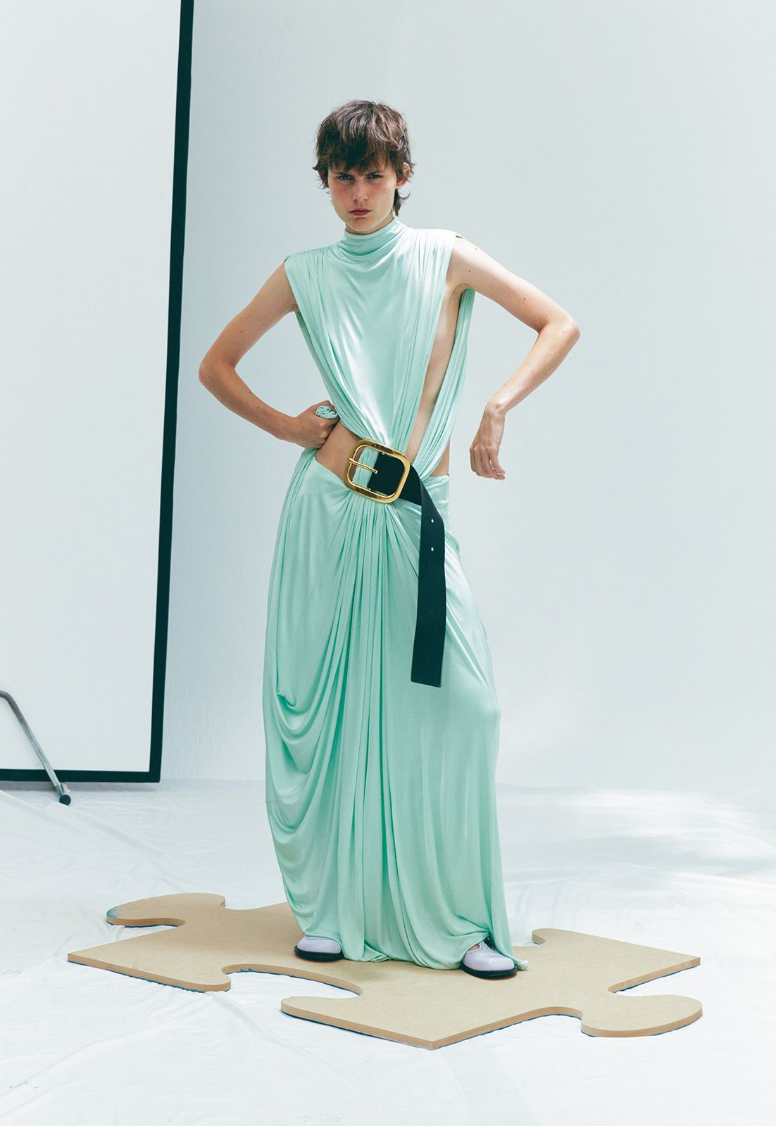 METAL-52-Loewe-editorial-4.jpg