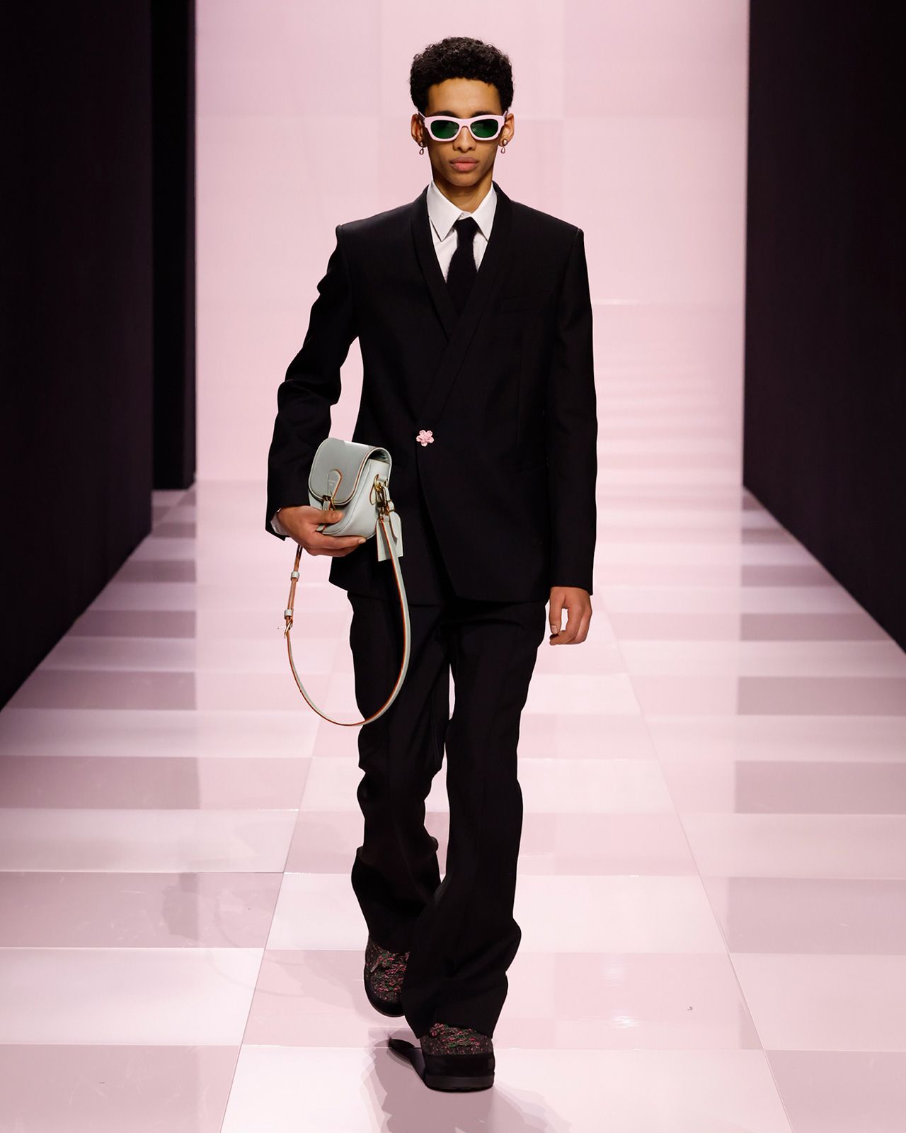 LOUIS-VUITTON-MENrsquo;S-FALL-WINTER-2025-SHOW-LOOK-72.jpg