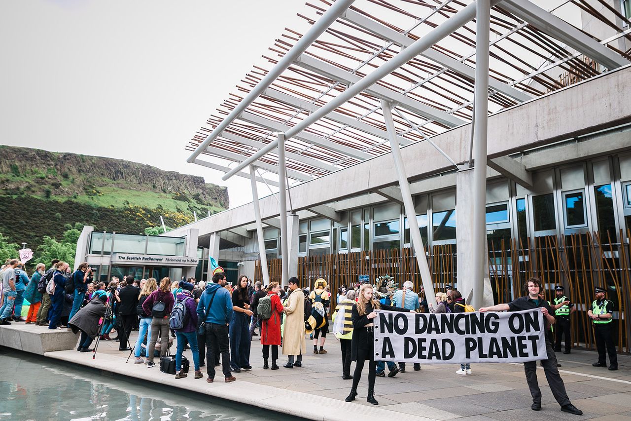 Holyrood Rebel Camp Highres67.jpg