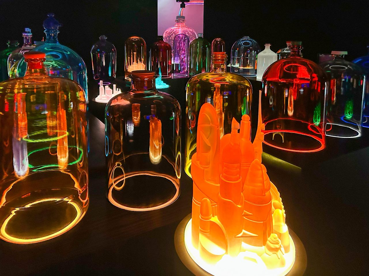 Kandor Mike Kelley Bourse Commerce.jpg