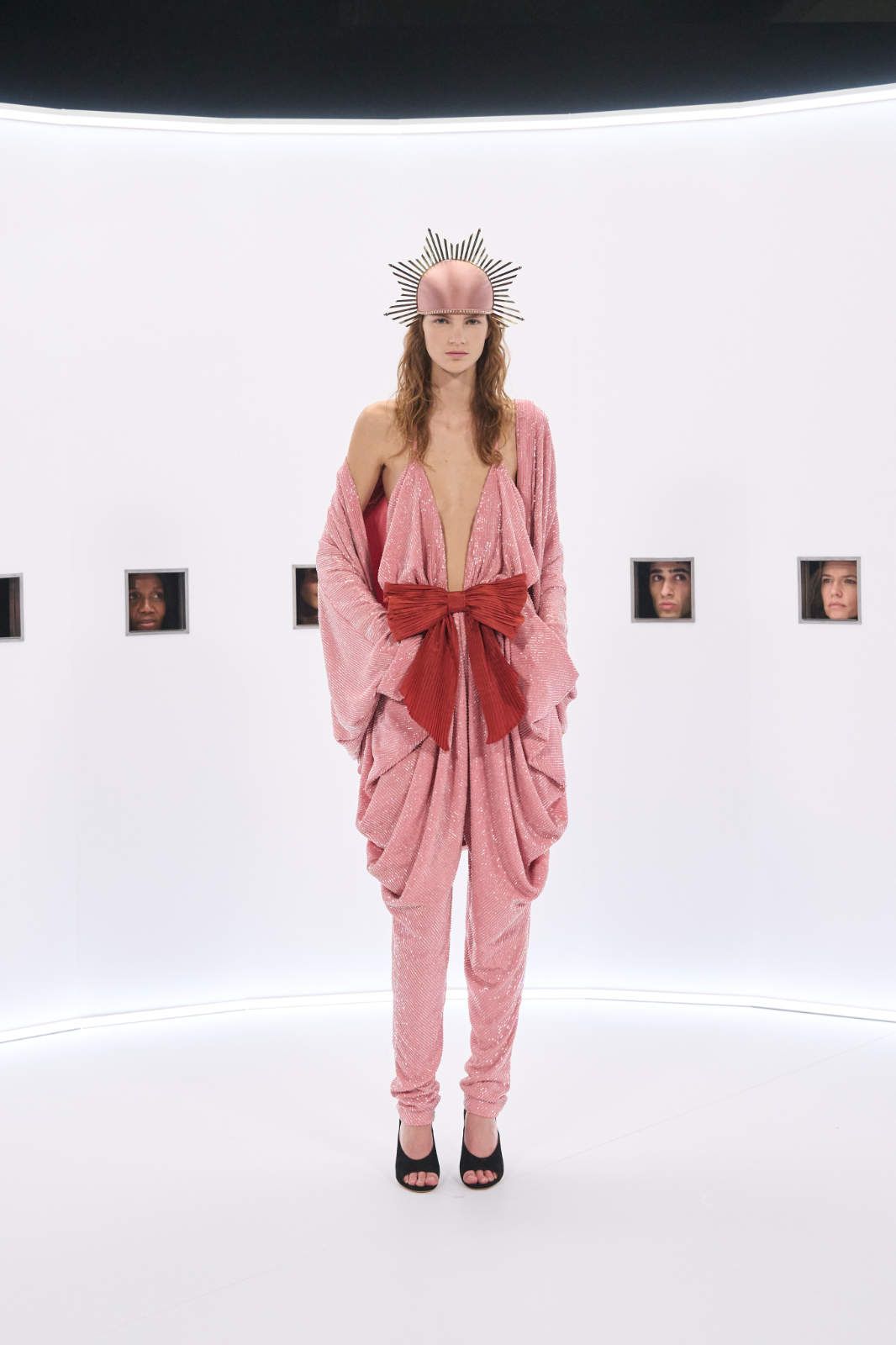 Valentino-Haute-Couture-2026_24.jpg