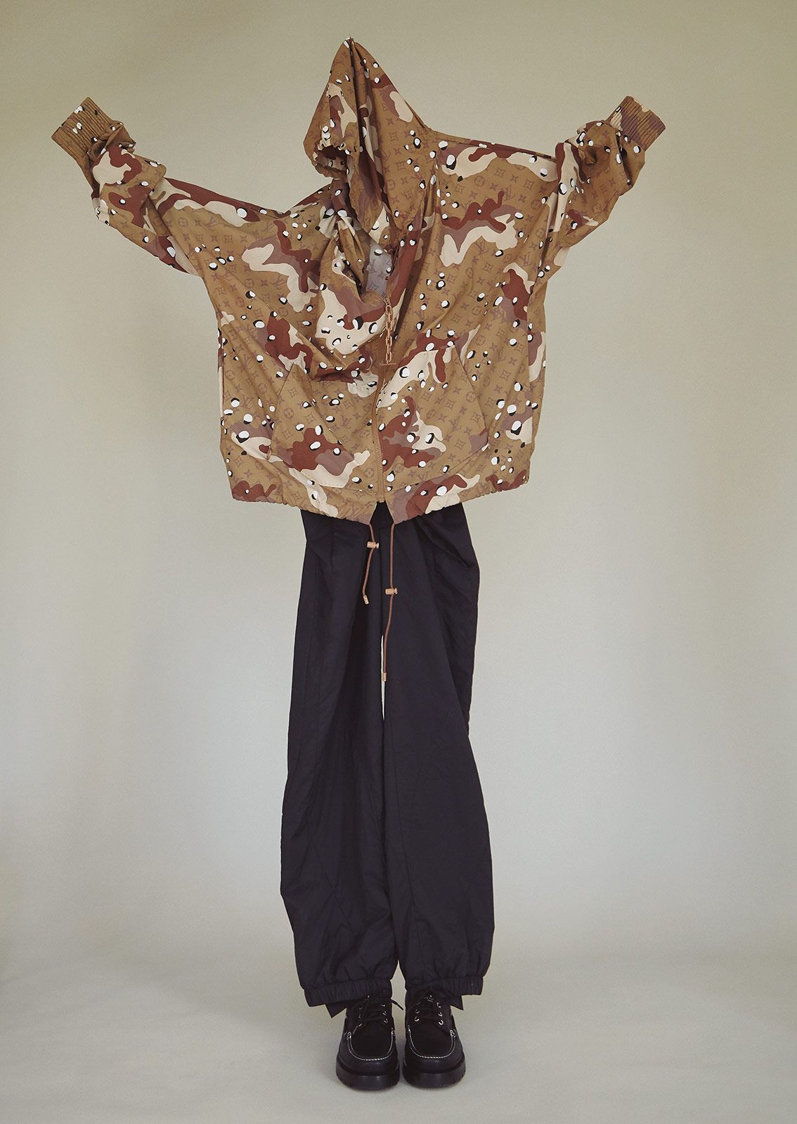 Louis Vuitton S S2020 Ana Larruy Metalmagazine 2.jpg