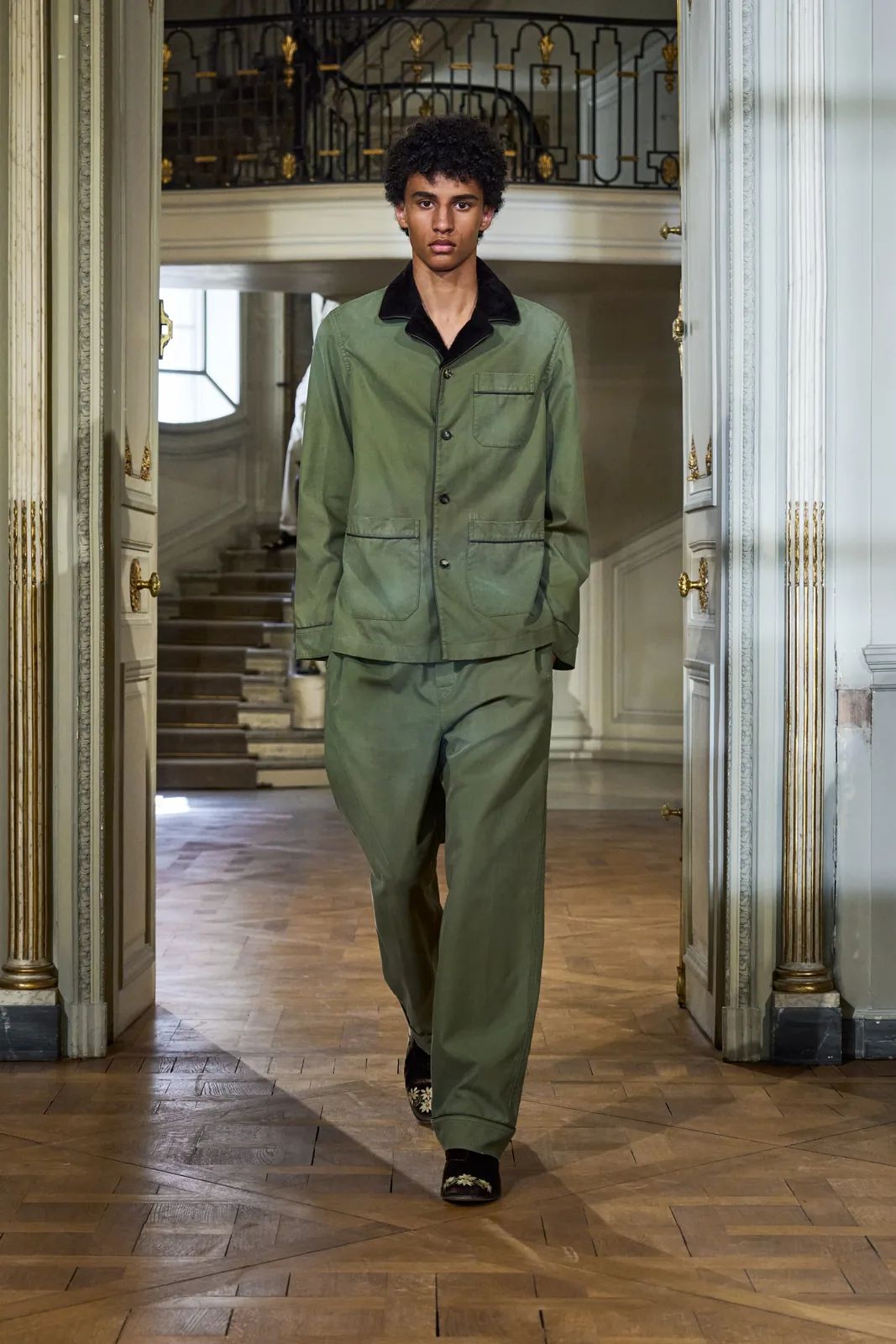 metal-dior-s-s-2027-menswear-17.webp
