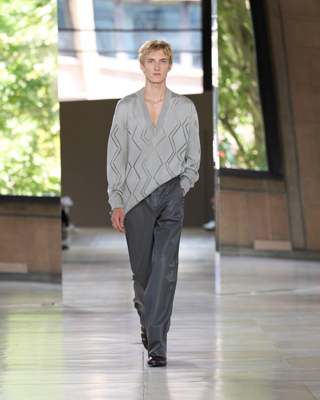 HERMES_MRTW_SHOW_SS26_RUNWAY_21.jpg