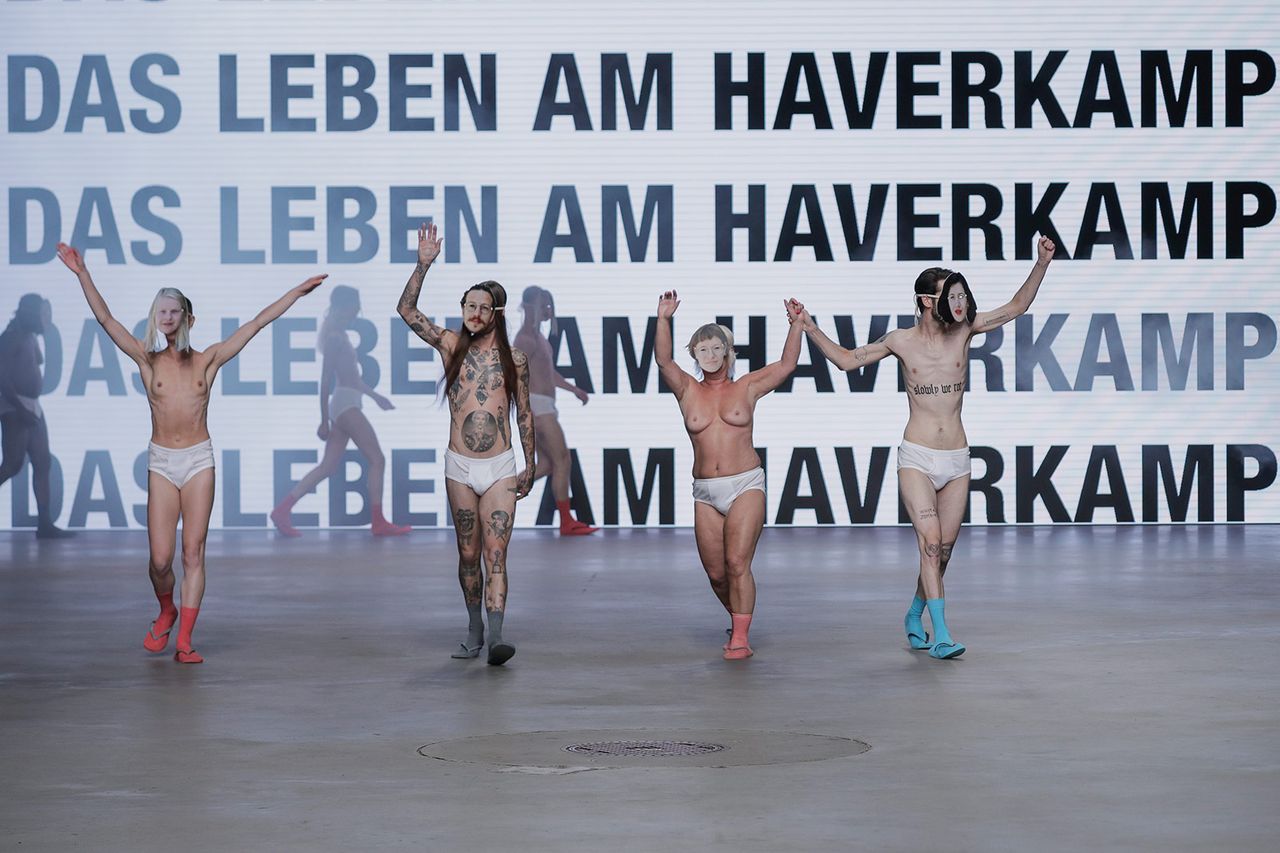 Das Lebenam Haverkamp Metalmagazine 29.jpg