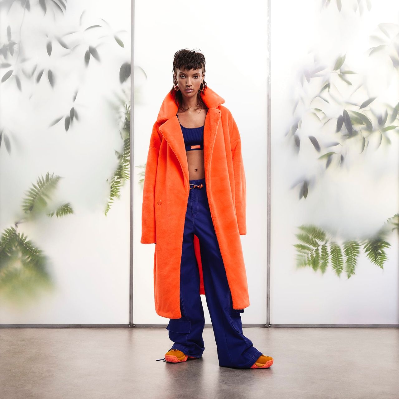 Faux Fur Coat All Gender Naranja I I0973 H M3 Hover 2.jpg