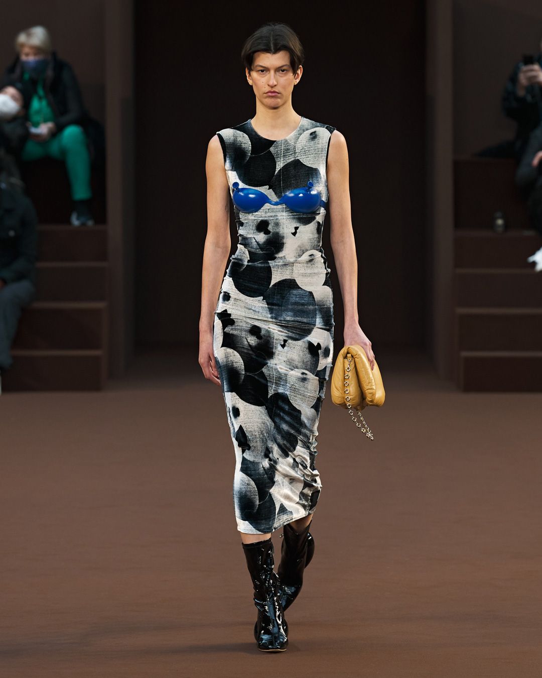 Loewe F W22 Metalmagazine 51.jpg