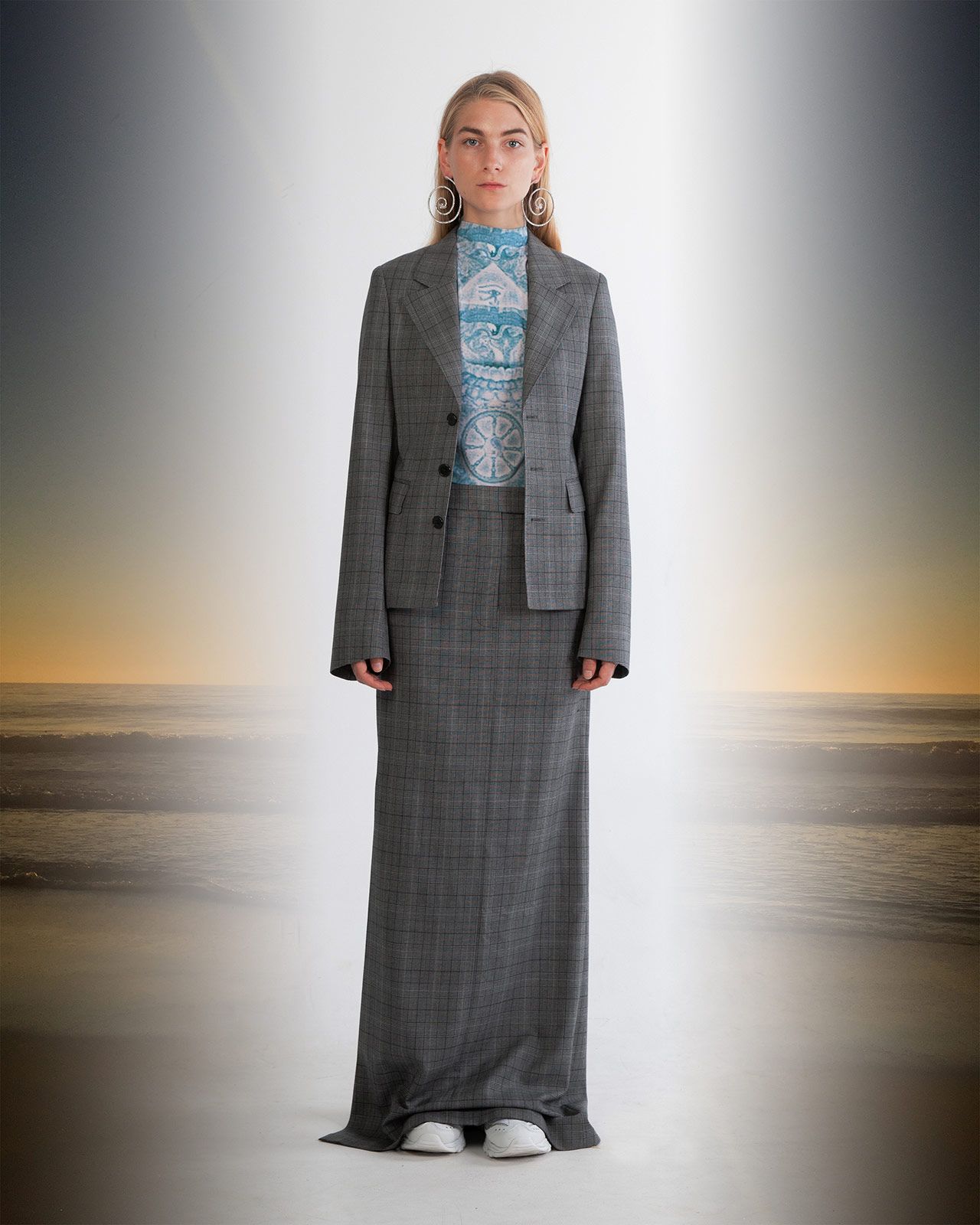Julia Seemann Metalmagazine 4.jpg