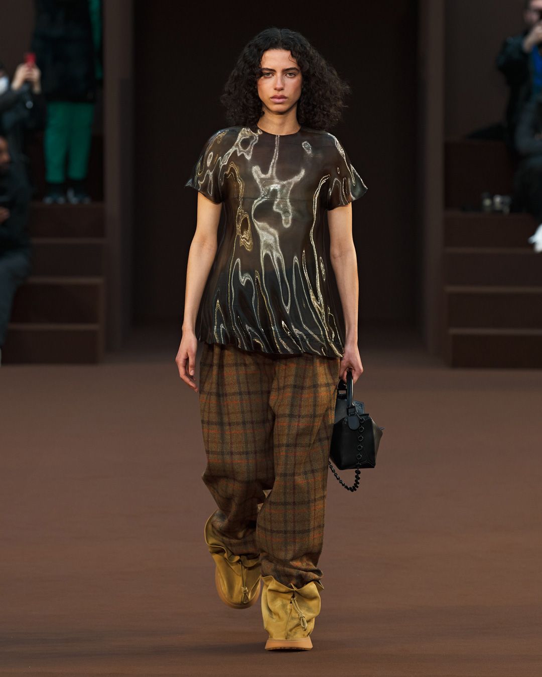 Loewe F W22 Metalmagazine 7.jpg