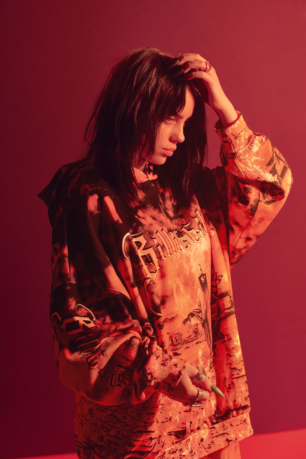 Billie Eilish Bershka Metalmagazine9.jpg