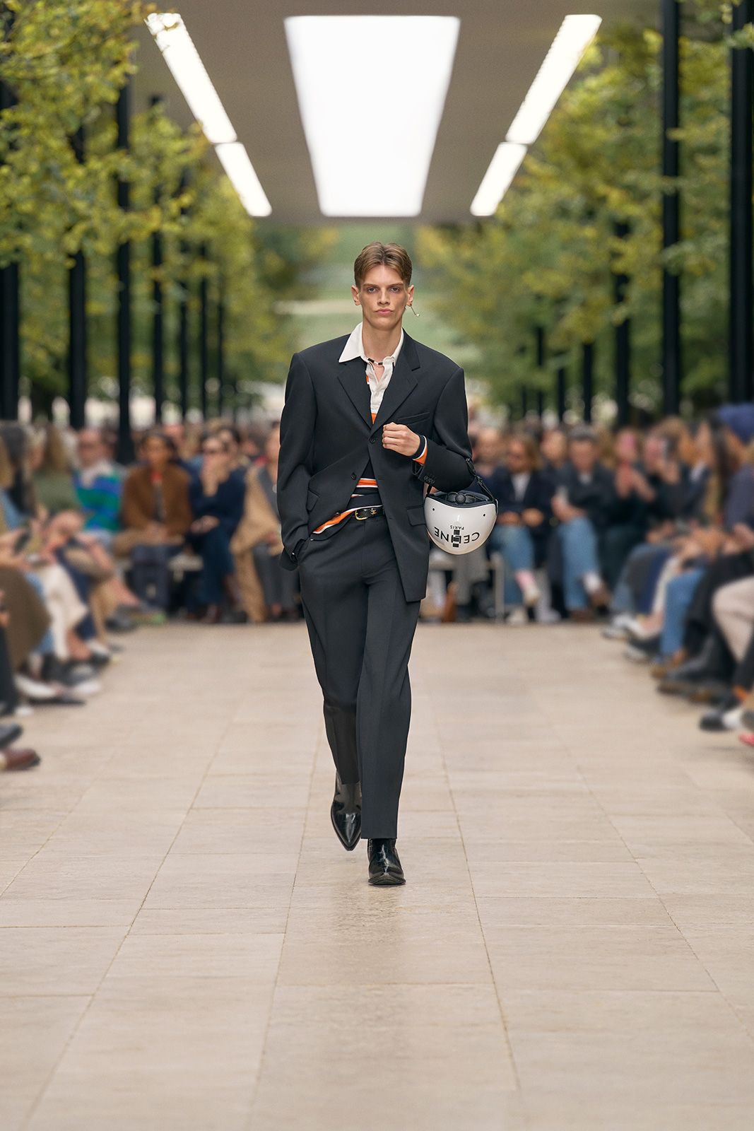 Celine-S26-look-30.jpg