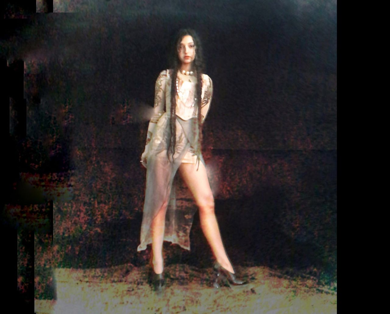 Lola  Lolita Metalmagazine .jpg