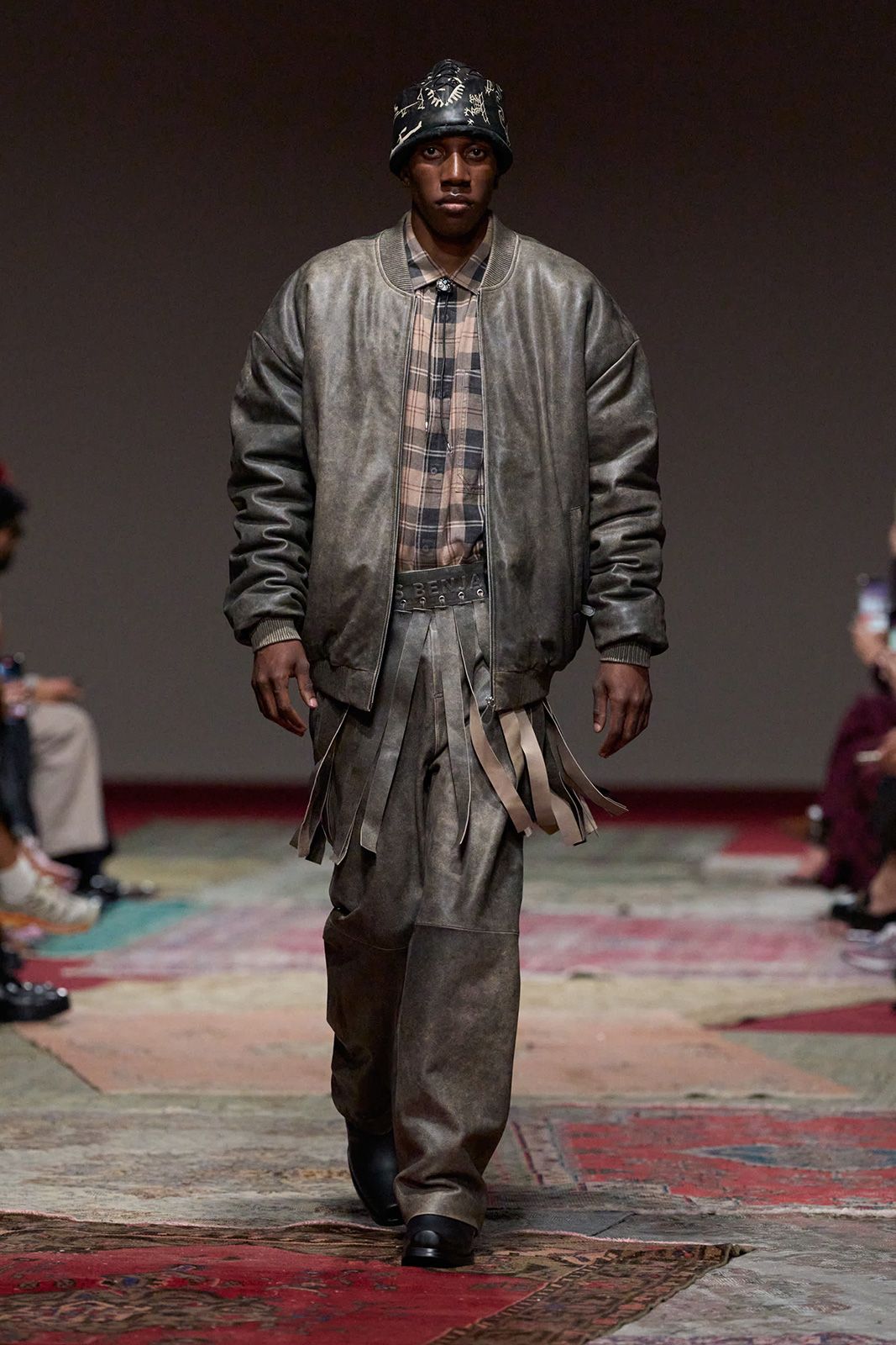 LES-BENJAMINS_DUBAI-FASHION-WEEK_AW25-26_032.jpg
