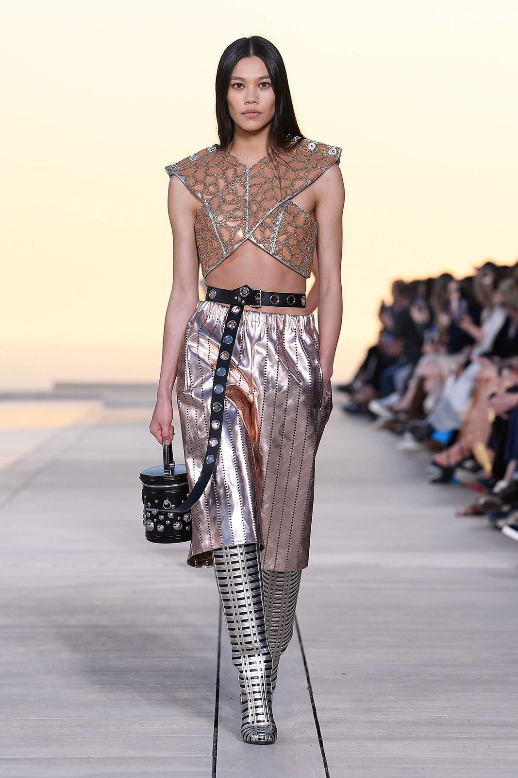 Louis Vuitton Cruise 2023 Metalmagazine 51.jpg
