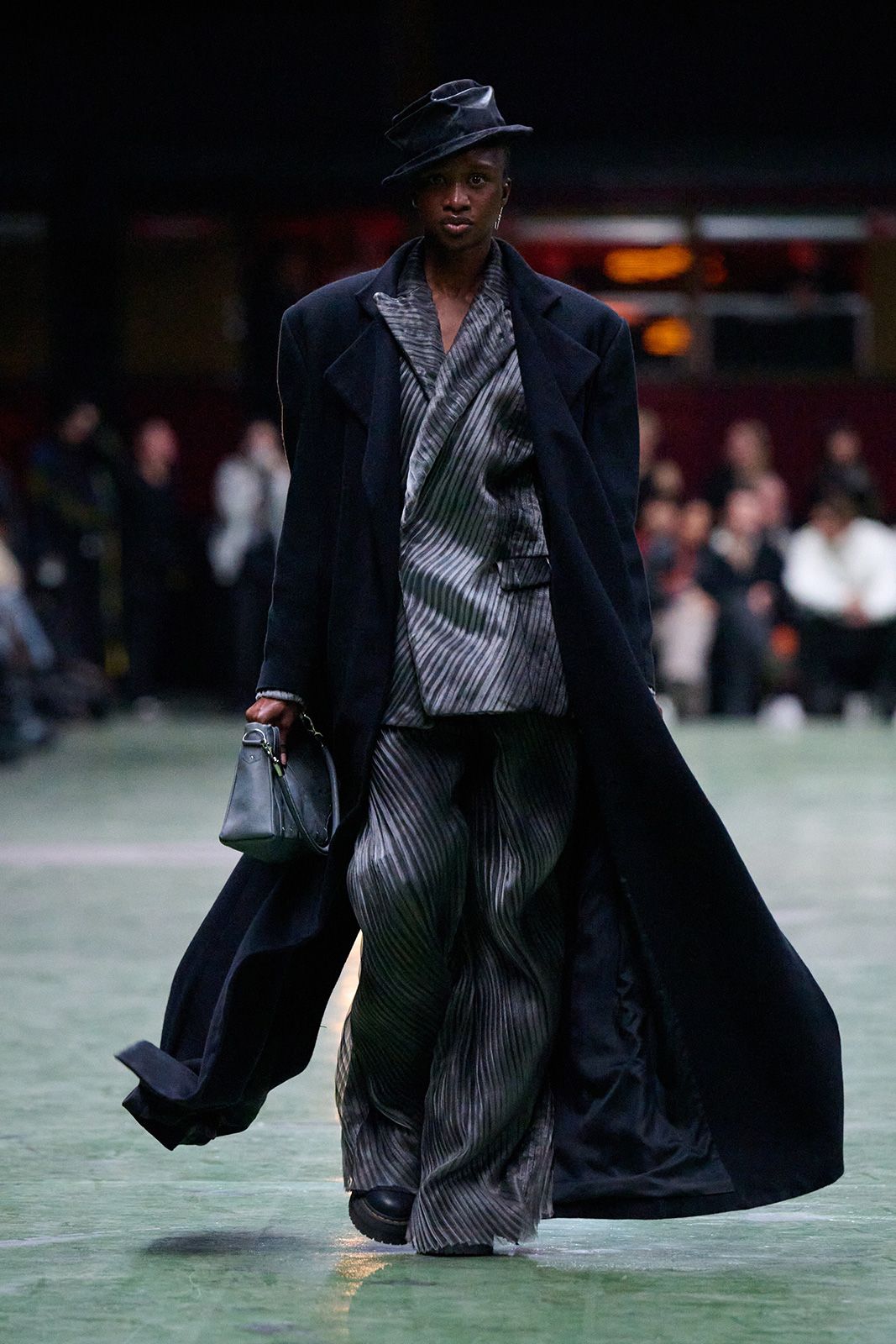 Haderlump_AW25_Look028_br_James-Cochrane_for_BFW_PRESS.jpg