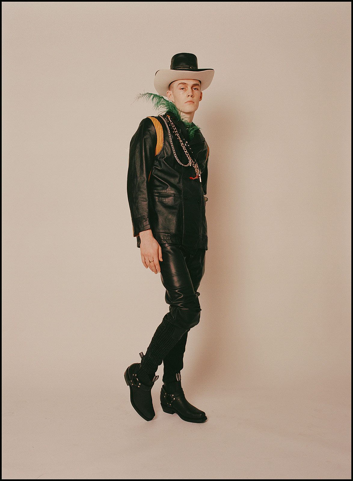 Mateovelasquez Metalmagazine 17.jpg