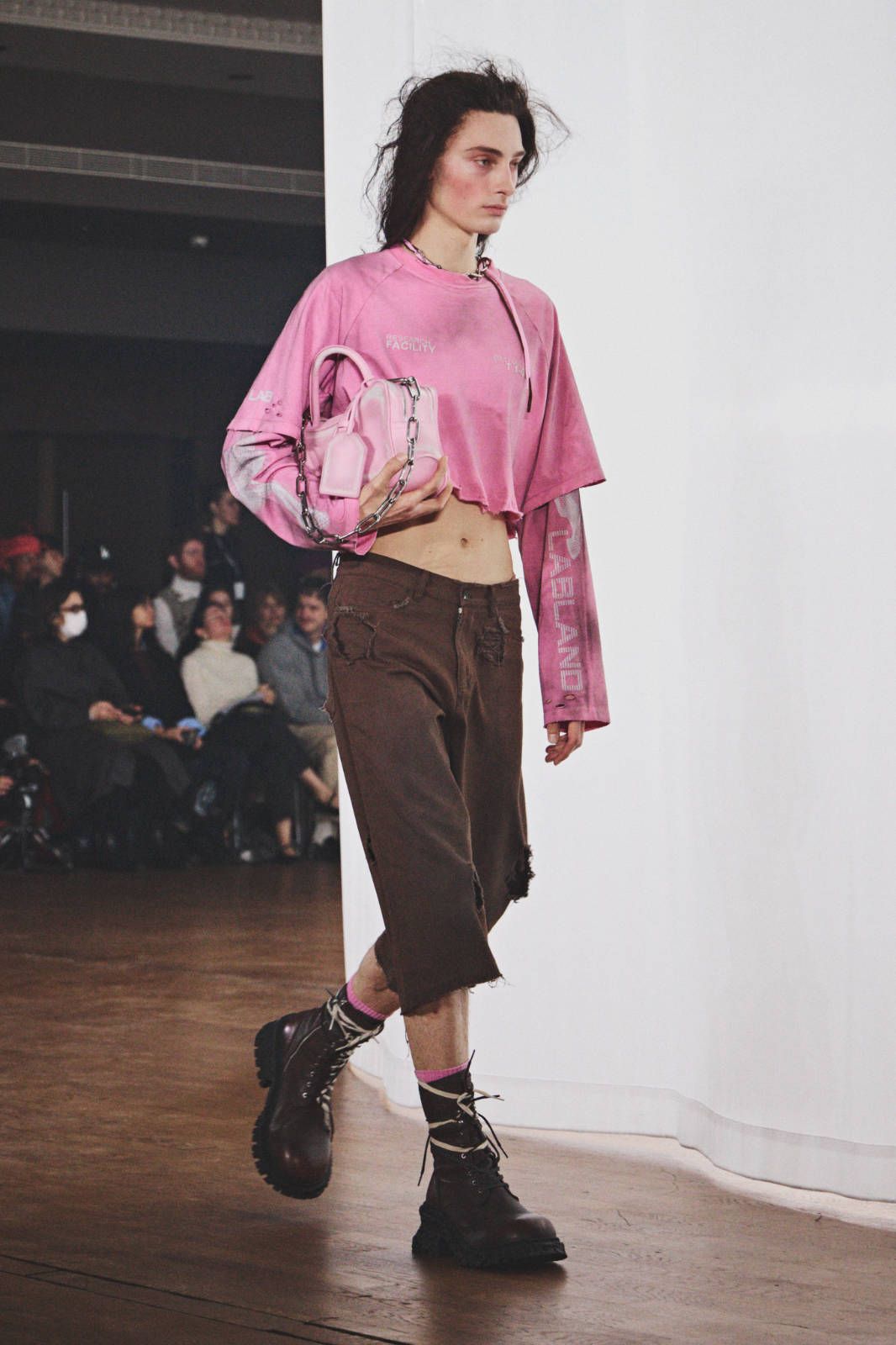 Camperlab_fw26_runway_press_look_11.jpg