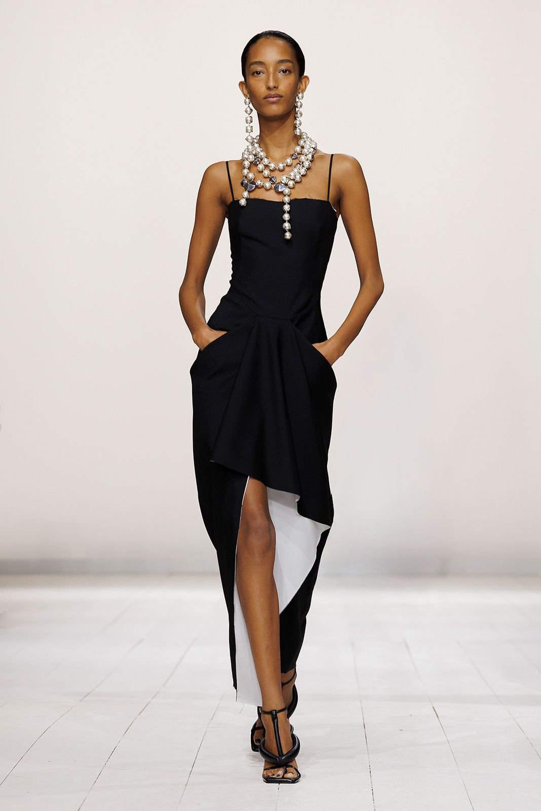 Givenchy_SS26_7.jpg