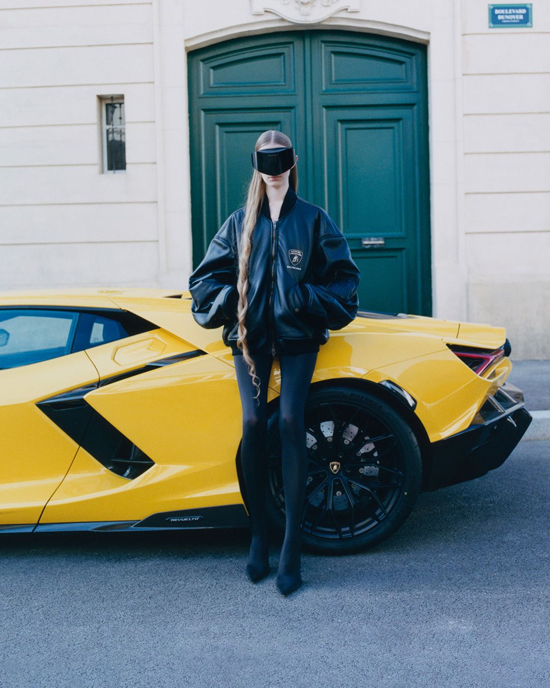Balenciaga_x_Lamborghini_6.jpg