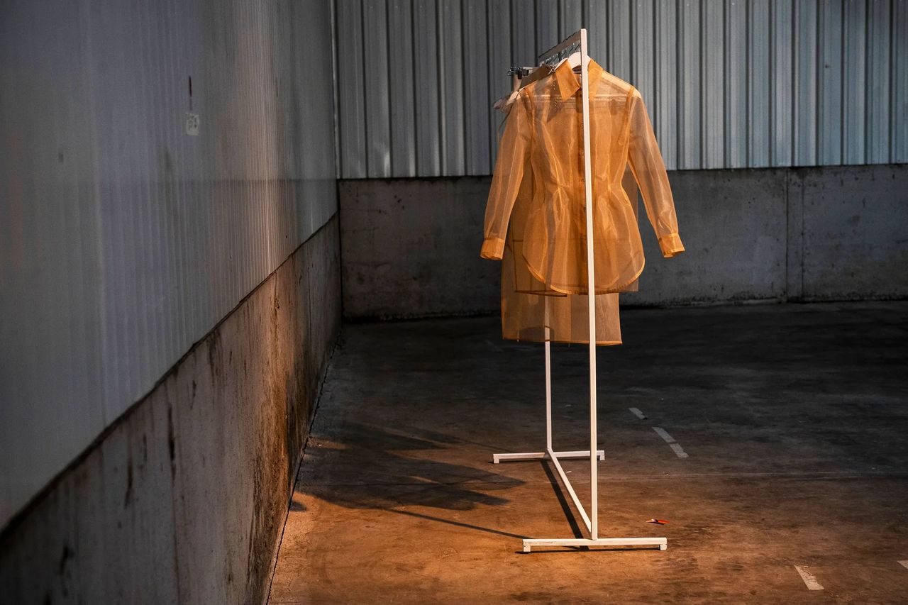 metal-mercedes-benz-fashion-week-tbilisi-tiko-paksa-04.webp
