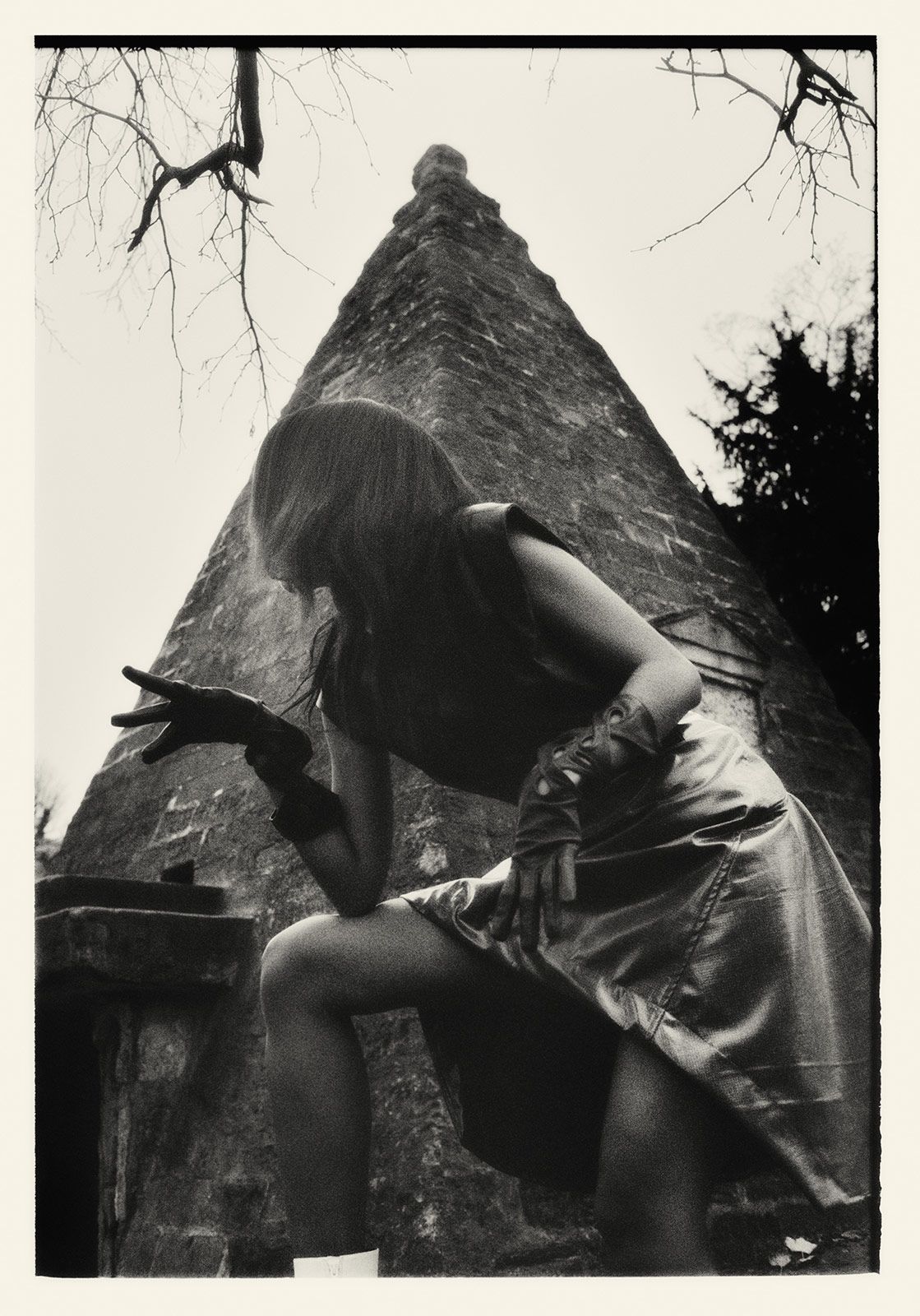 Willand Joan Metalmagazine 14.jpg