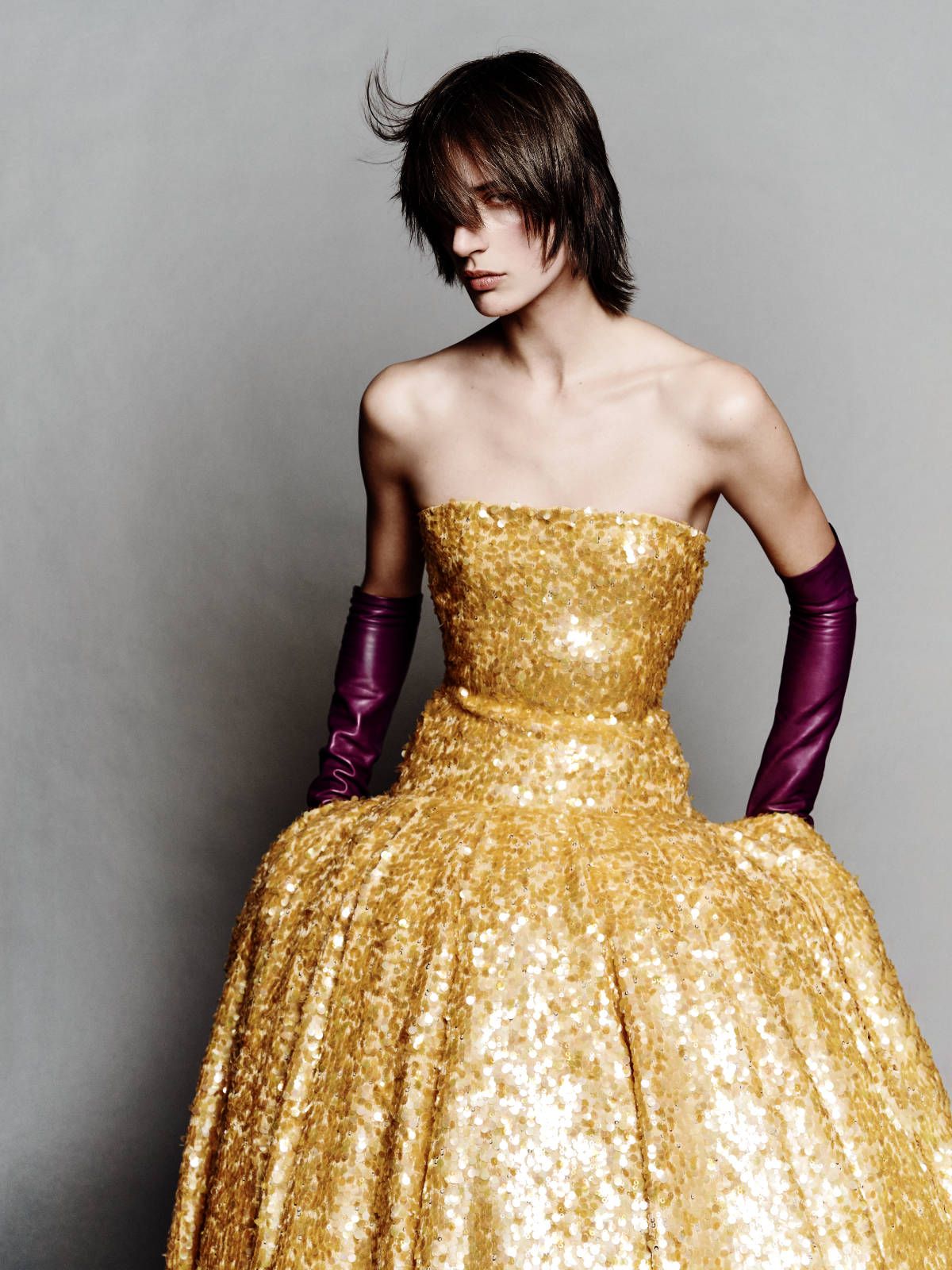 BALENCIAGA-FALL-26_5.jpg
