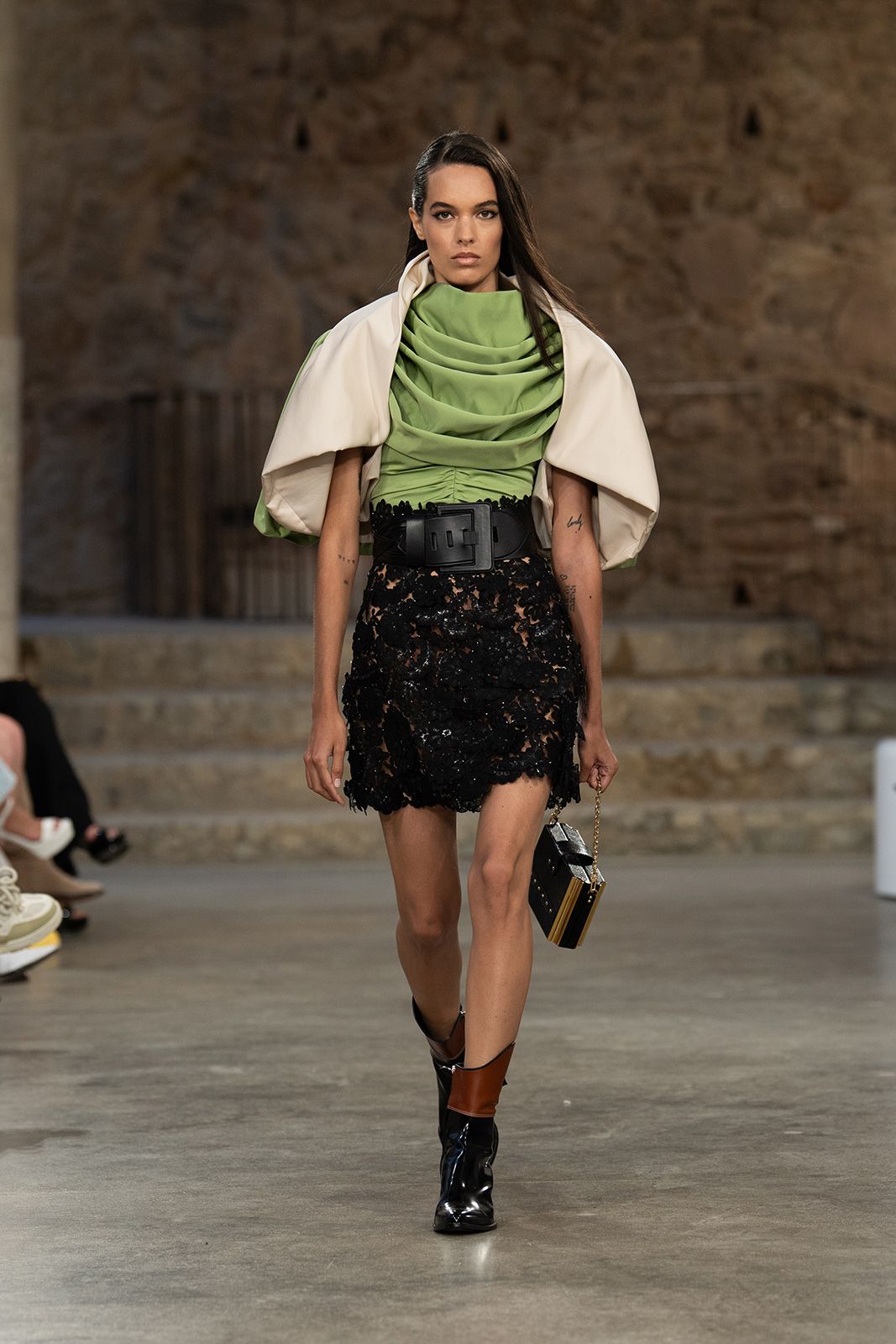 Louis-Vuitton_CR25_51.jpg